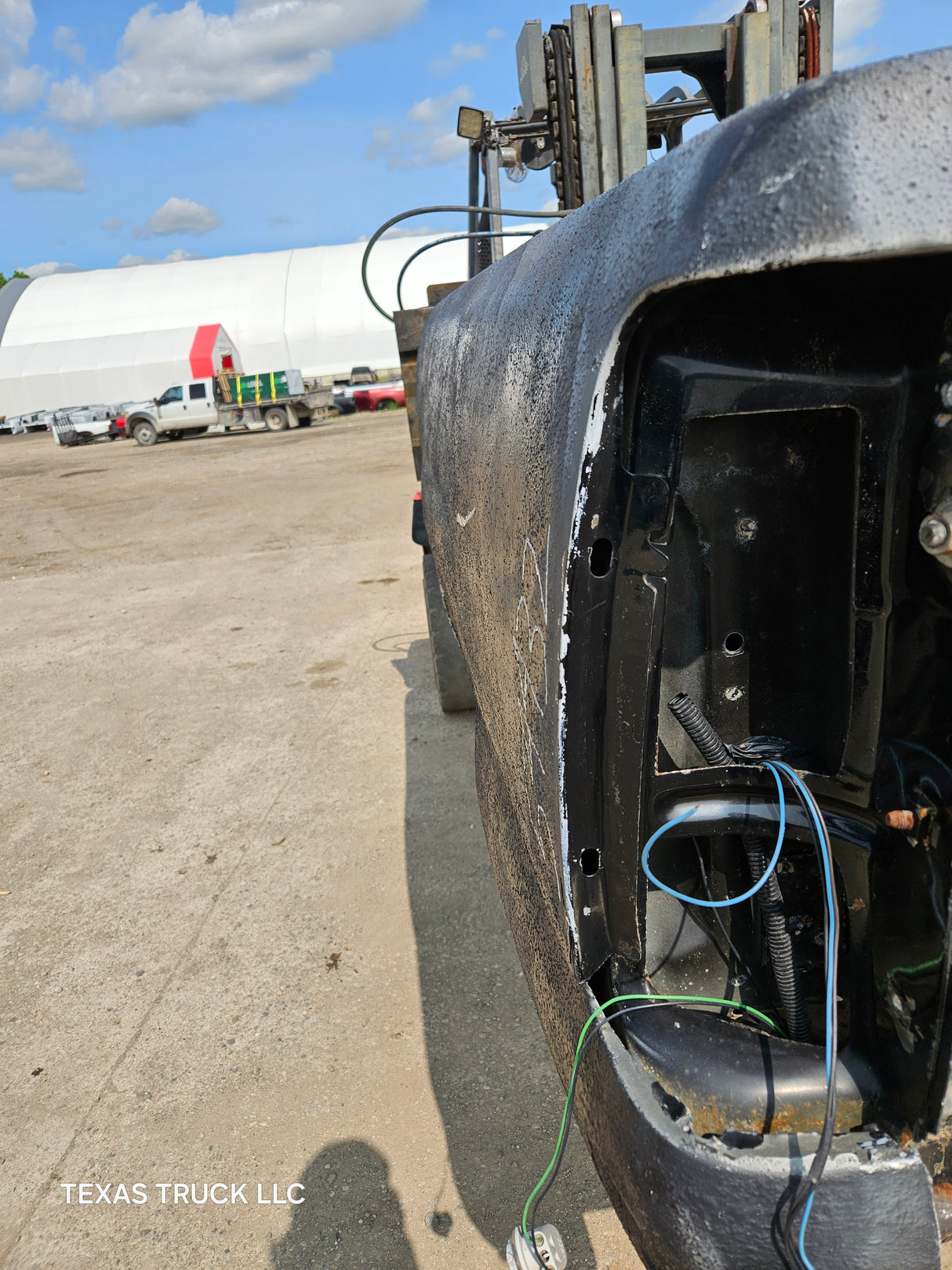 1999-2007 Chevrolet Silverado / GMC Sierra 6' 6" Short Truck Bed