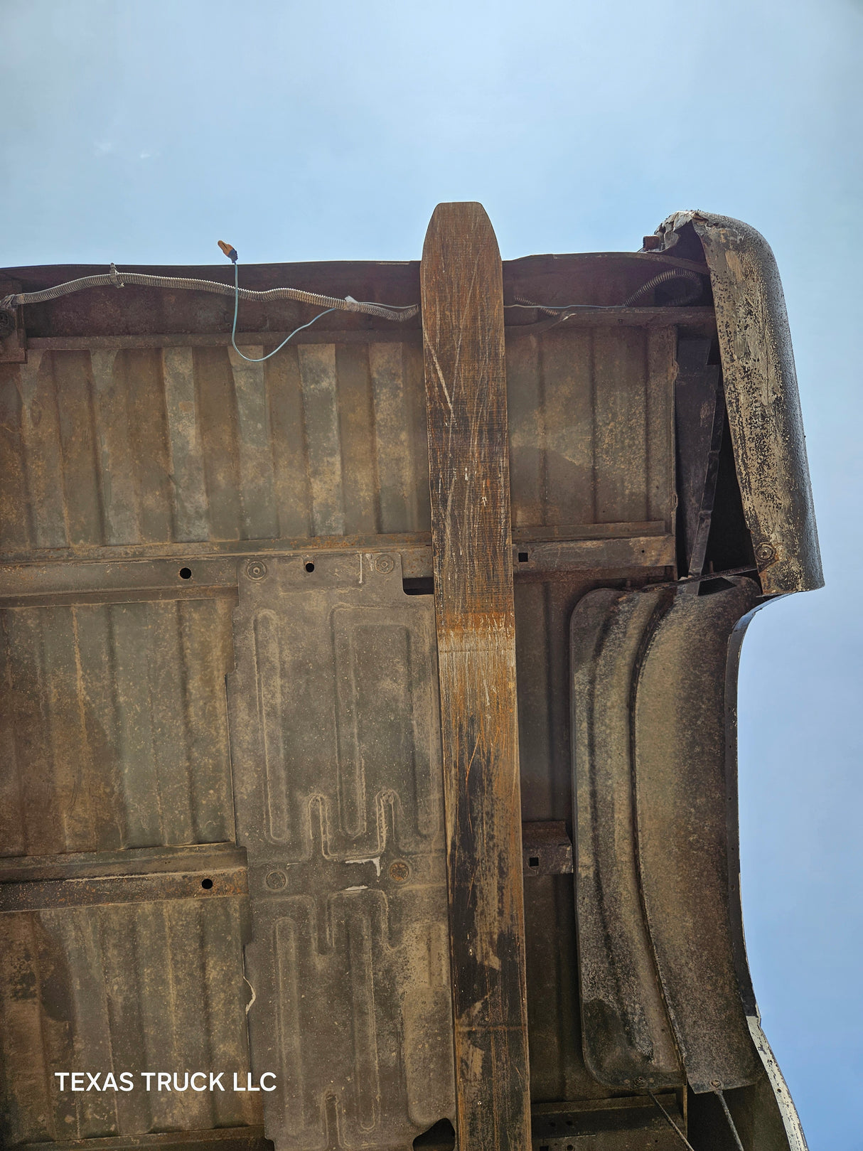 1999-2007 Chevrolet Silverado / GMC Sierra 6' 6" Short Truck Bed