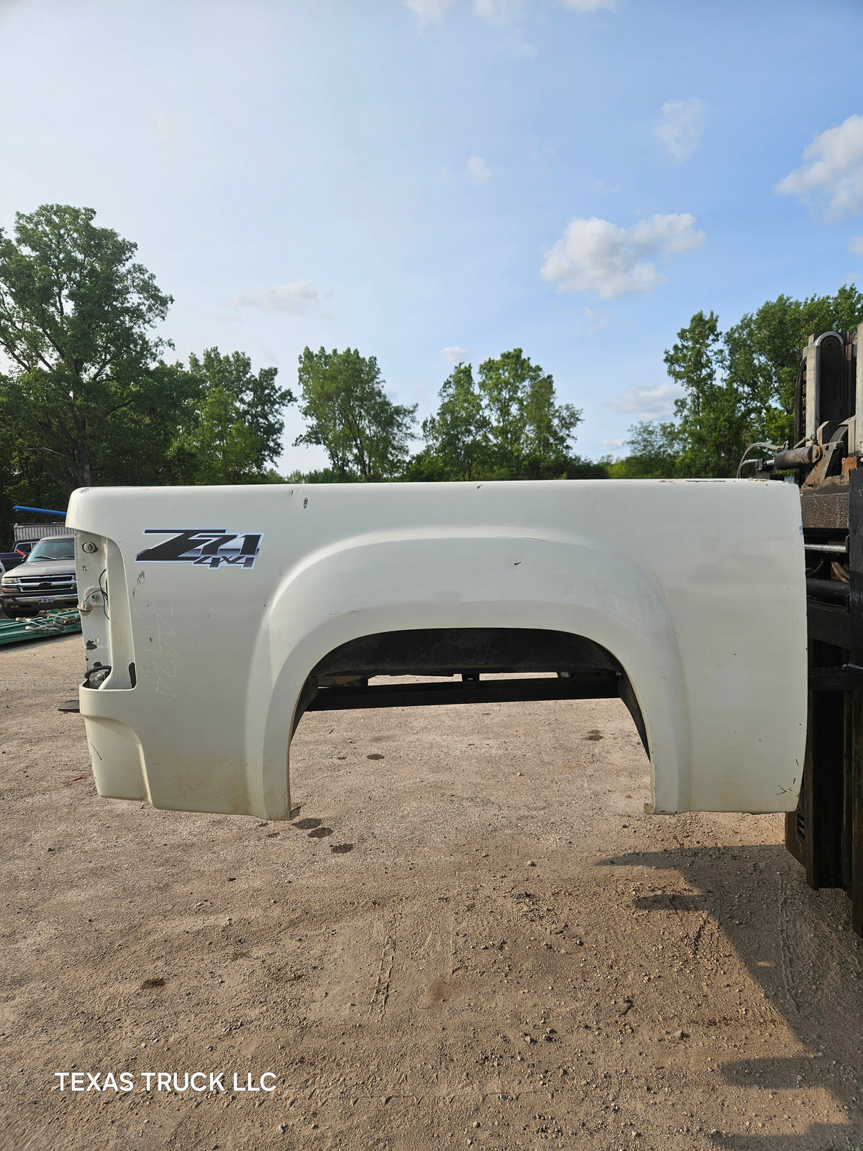 2007-2013 GMC Sierra 1500 5' 8" Short Truck Bed