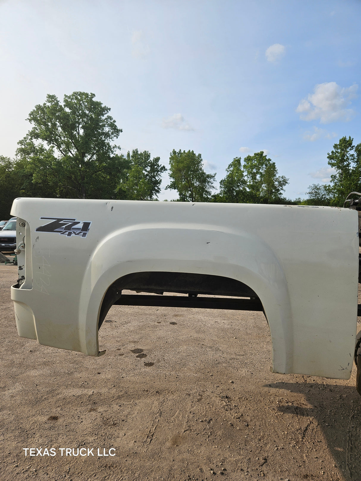 2007-2013 GMC Sierra 1500 5' 8" Short Truck Bed