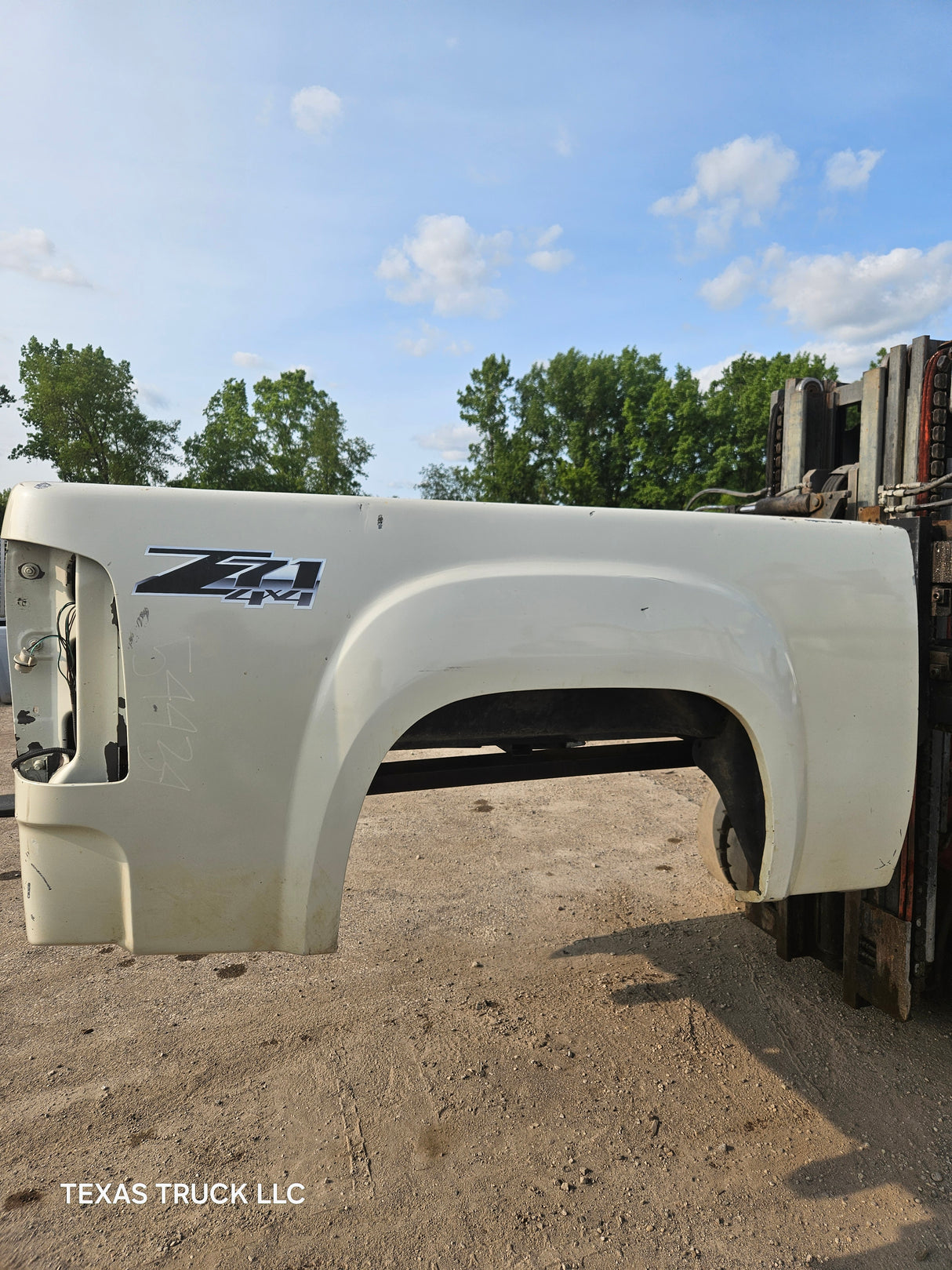 2007-2013 GMC Sierra 1500 5' 8" Short Truck Bed