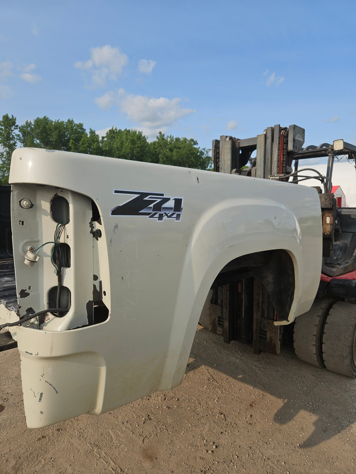 2007-2013 GMC Sierra 1500 5' 8" Short Truck Bed