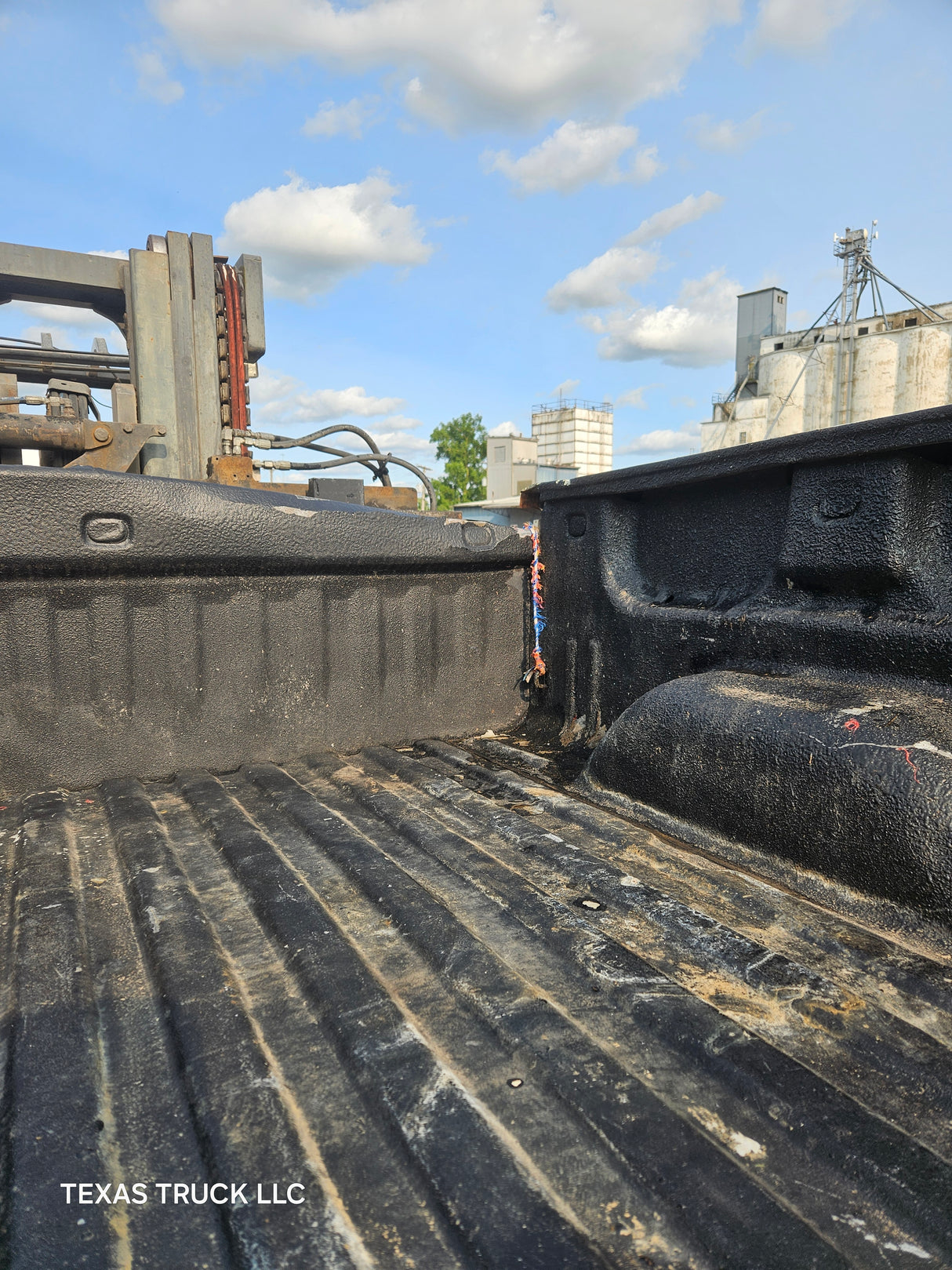 2007-2013 GMC Sierra 1500 5' 8" Short Truck Bed