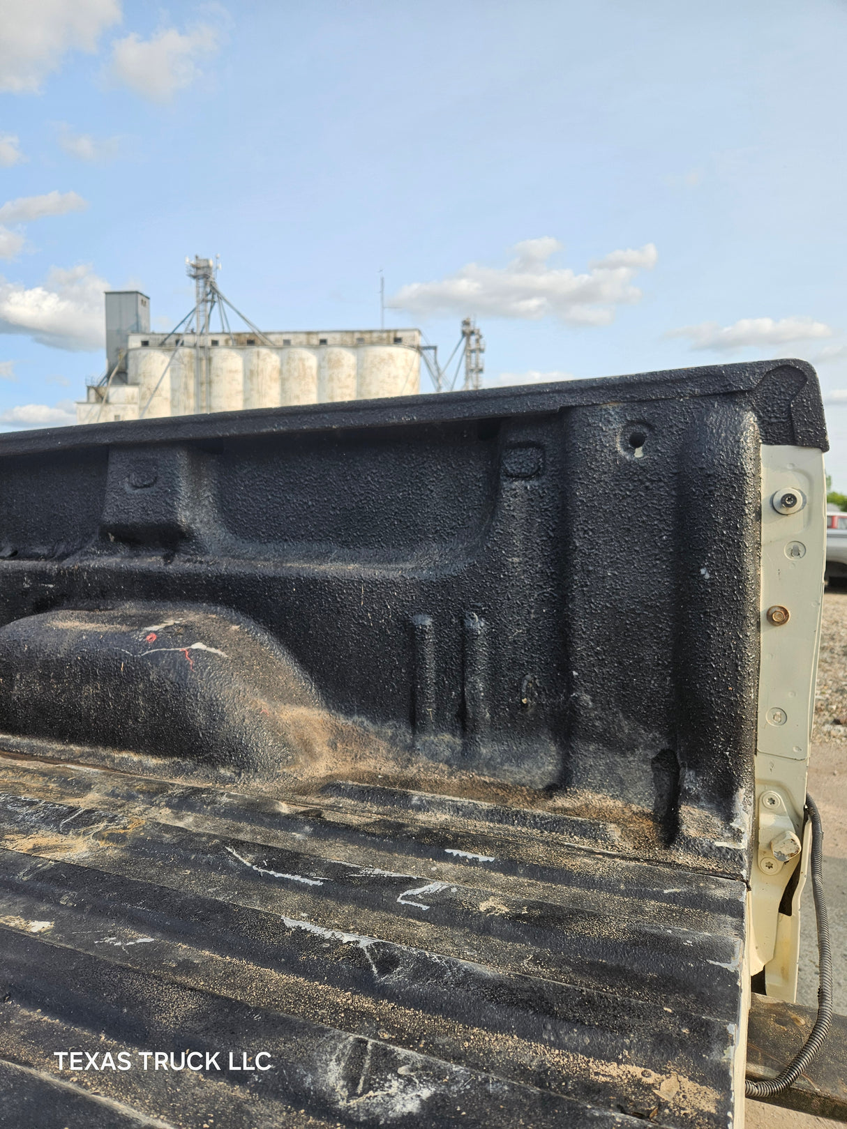 2007-2013 GMC Sierra 1500 5' 8" Short Truck Bed