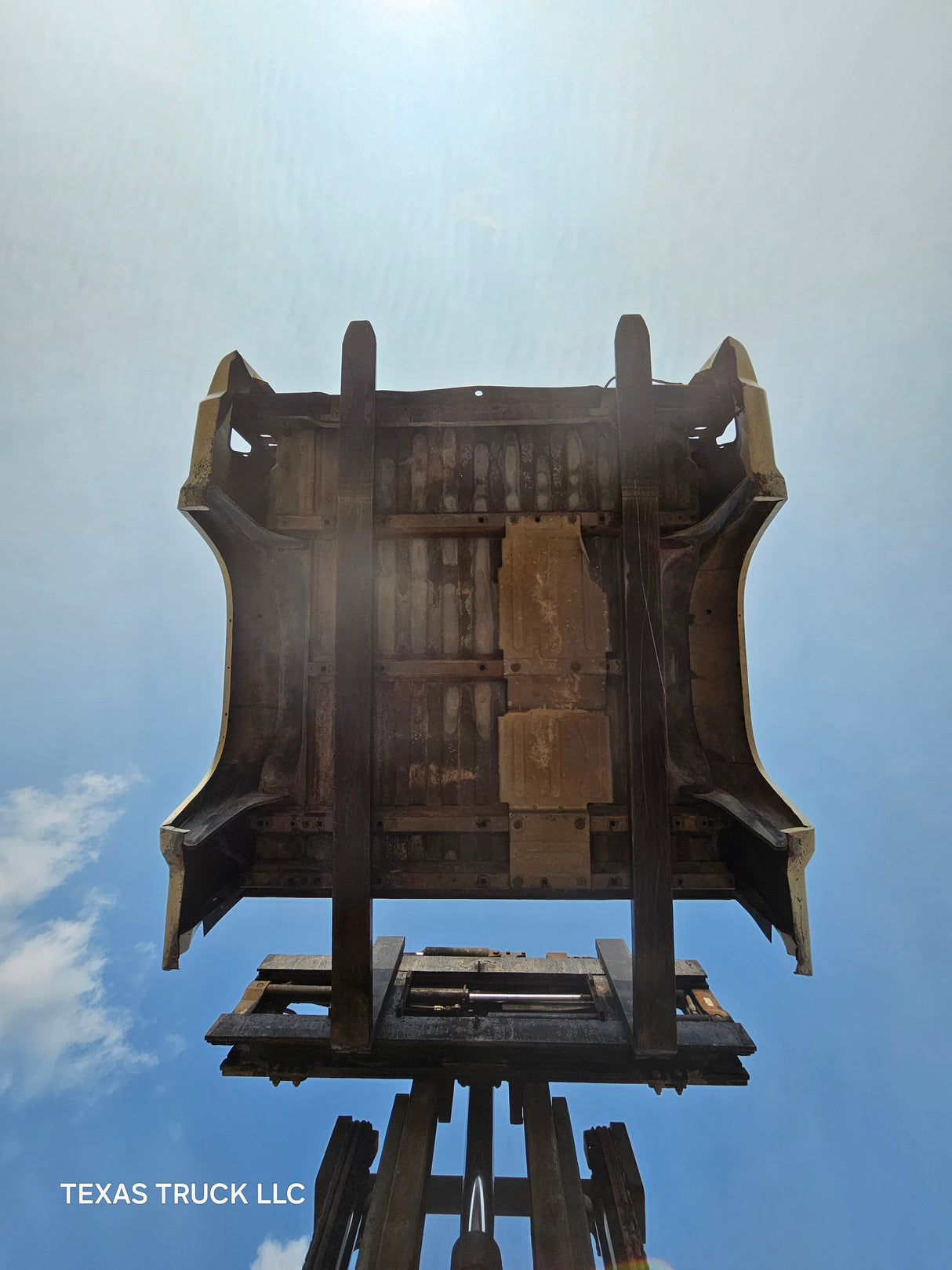 2007-2013 GMC Sierra 1500 5' 8" Short Truck Bed