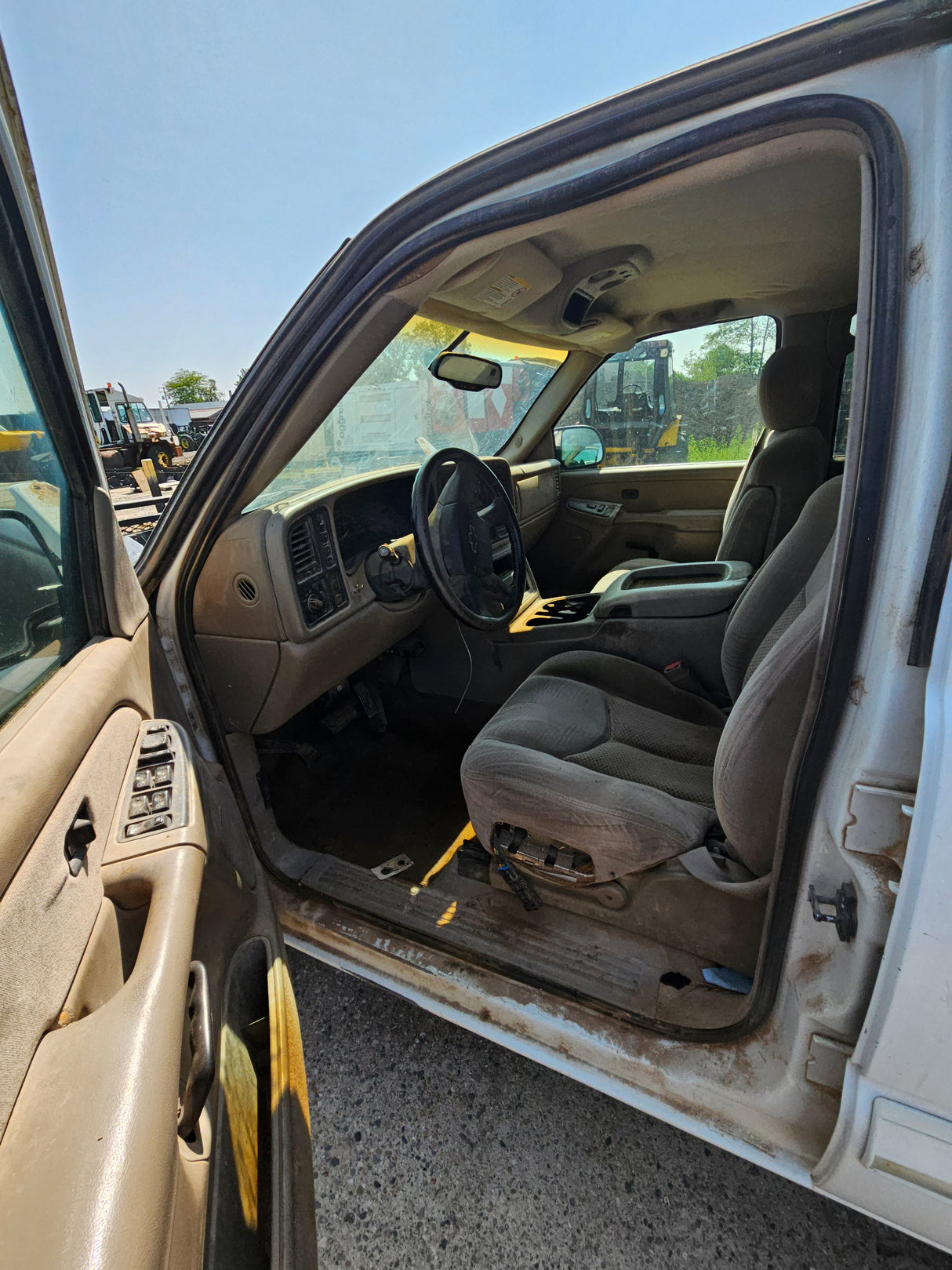 2003 Chevrolet Silverado 2500 HD Duramax Diesel - FULL PART OUT