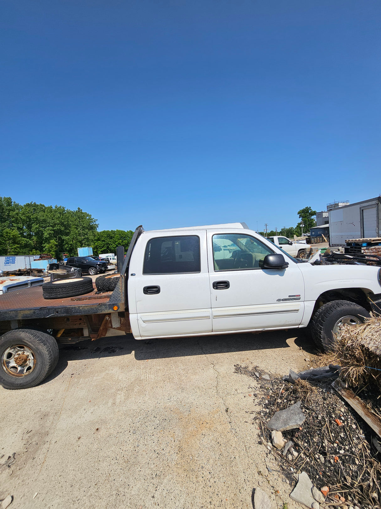 2003 Chevrolet Silverado 2500 HD Duramax Diesel - FULL PART OUT