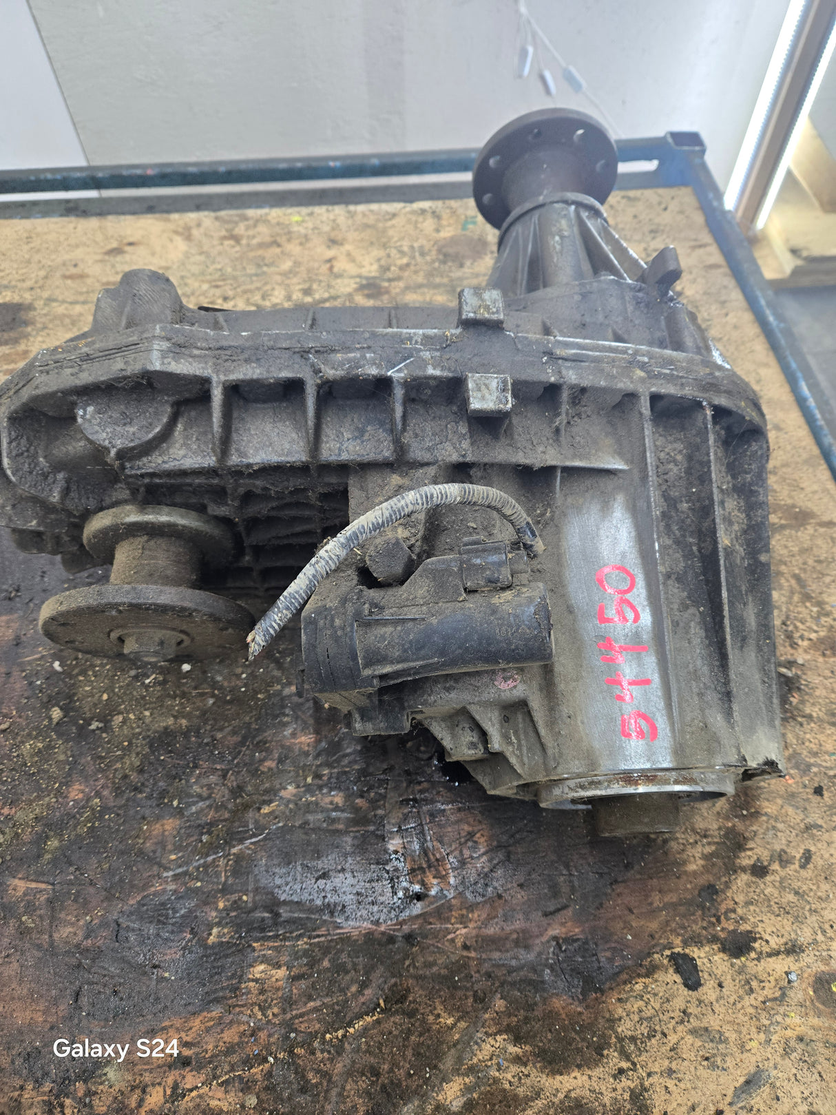 2003-2010 Ford Pickup F250 F350 F450 F550 Super Duty Transfer Case Electric Shift P7C34 7A195 AD