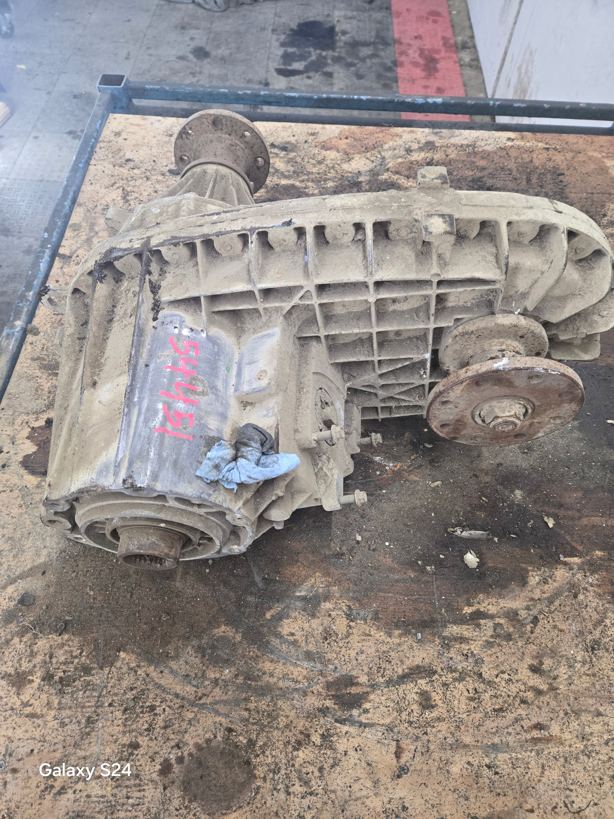 1999-2003 7.3L Power Stroke 273-F Transfer Case Electric Shift Transfer Case P1C34-7A195-LA Ford Pickup F250 F350 F450 F550 Super Duty
