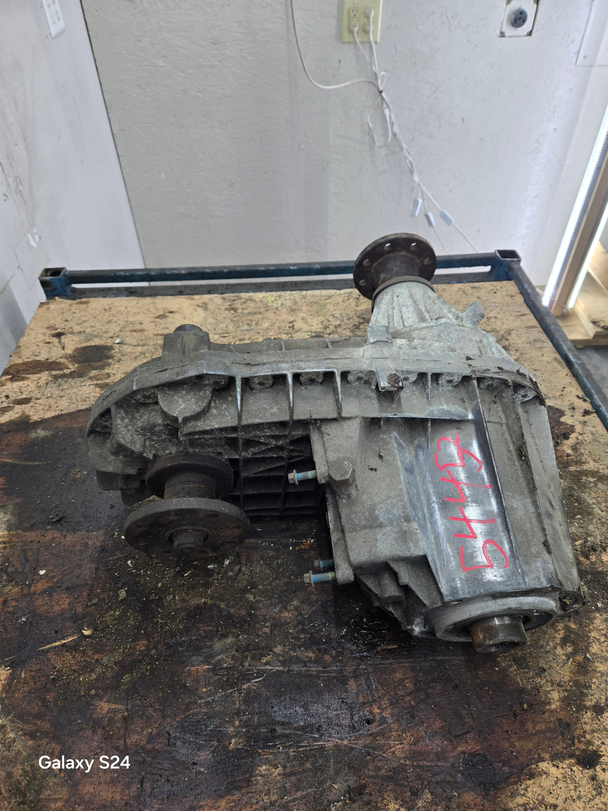 1999-2003 7.3L Power Stroke 273-F Automatic Transmission Transfer Case Electric Shift Transfer Case P1C34-7A195-JA Ford Pickup F250 F350 F450 F550 Super Duty