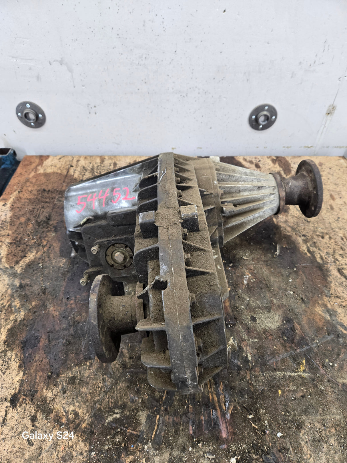 1999-2003 7.3L Power Stroke 273-F Automatic Transmission Transfer Case Electric Shift Transfer Case P1C34-7A195-JA Ford Pickup F250 F350 F450 F550 Super Duty