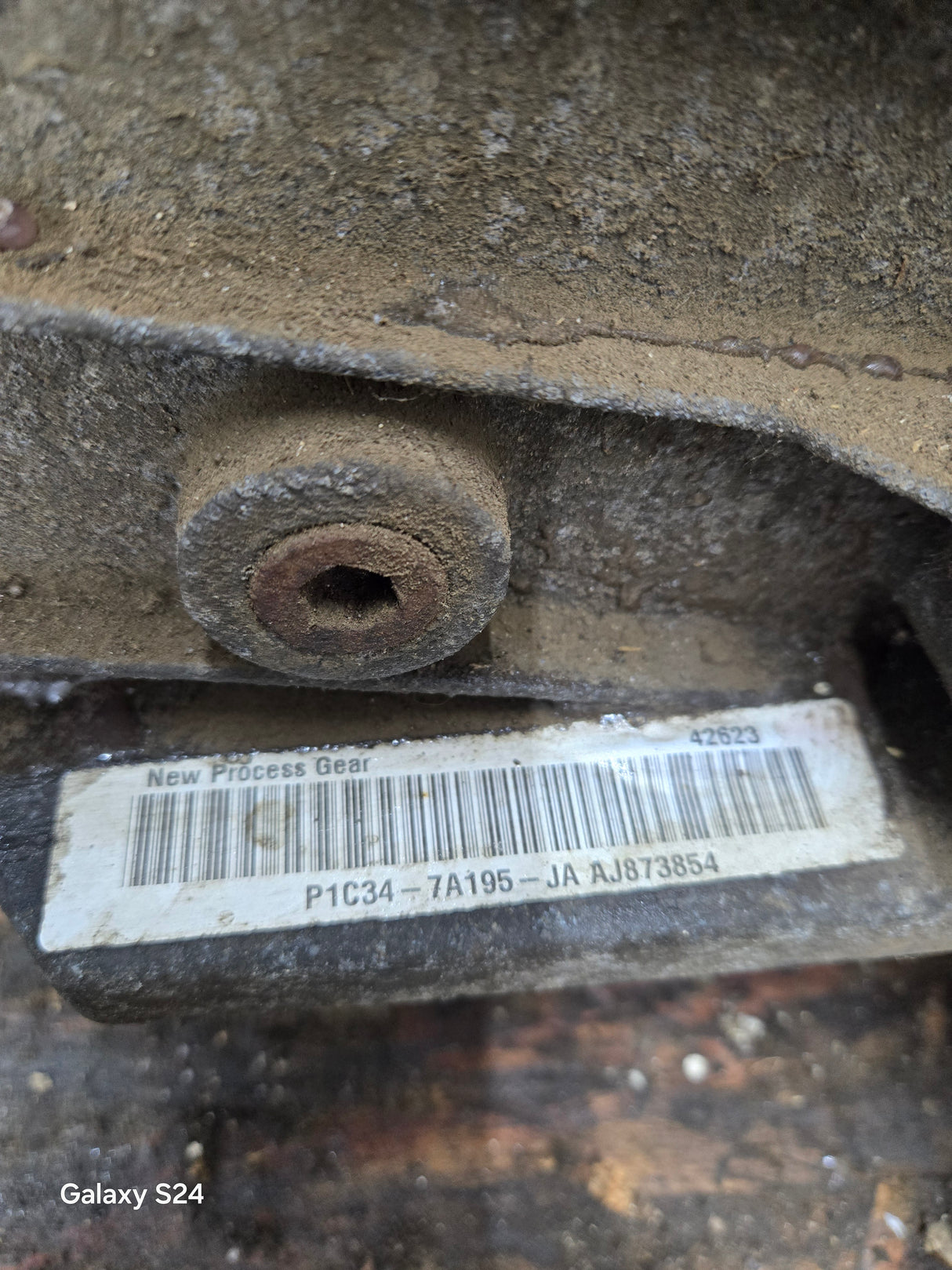 1999-2003 7.3L Power Stroke 273-F Automatic Transmission Transfer Case Electric Shift Transfer Case P1C34-7A195-JA Ford Pickup F250 F350 F450 F550 Super Duty