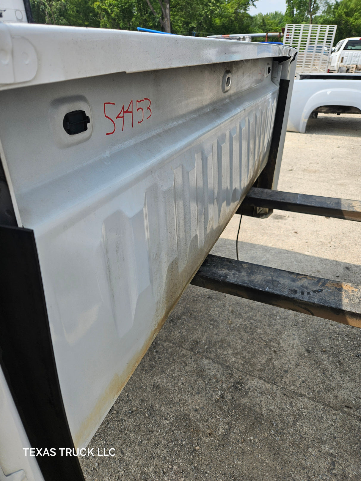 2007-2013 GMC Sierra 1500 5' 8" Short Truck Bed