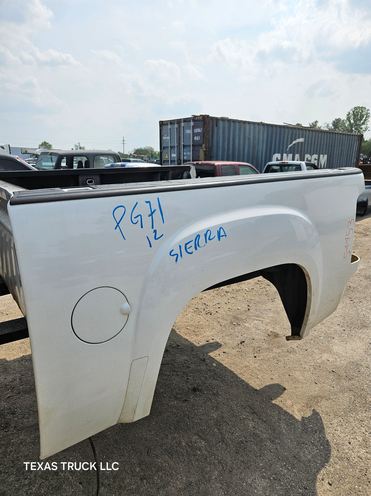2007-2013 GMC Sierra 1500 5' 8" Short Truck Bed