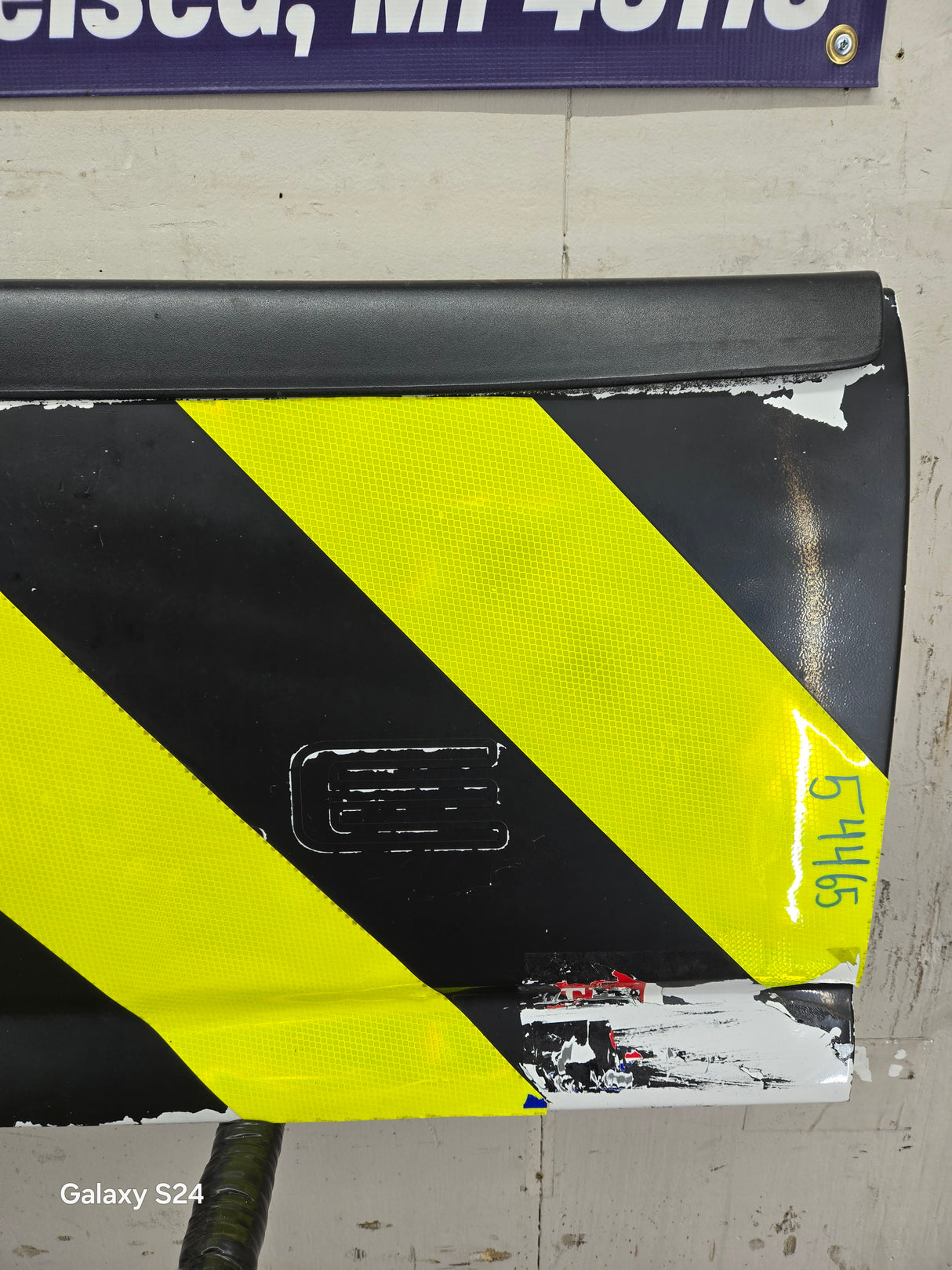 1999-2007 Chevrolet Silverado / GMC Sierra 1500 2500 3500 Tailgate