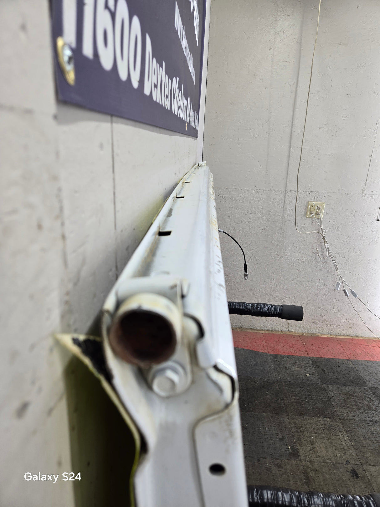 1999-2007 Chevrolet Silverado / GMC Sierra 1500 2500 3500 Tailgate