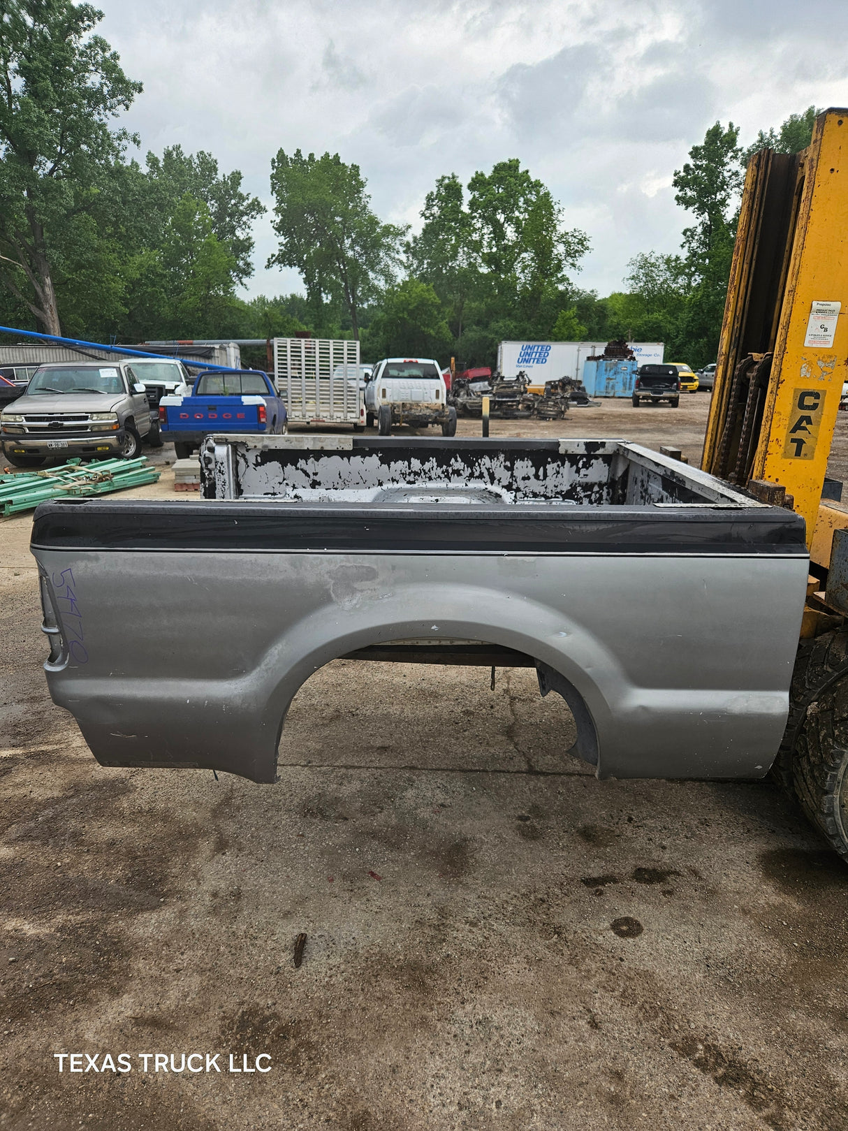 1999-2010 Ford Super Duty F250 F350 6' 9" Short Truck Bed