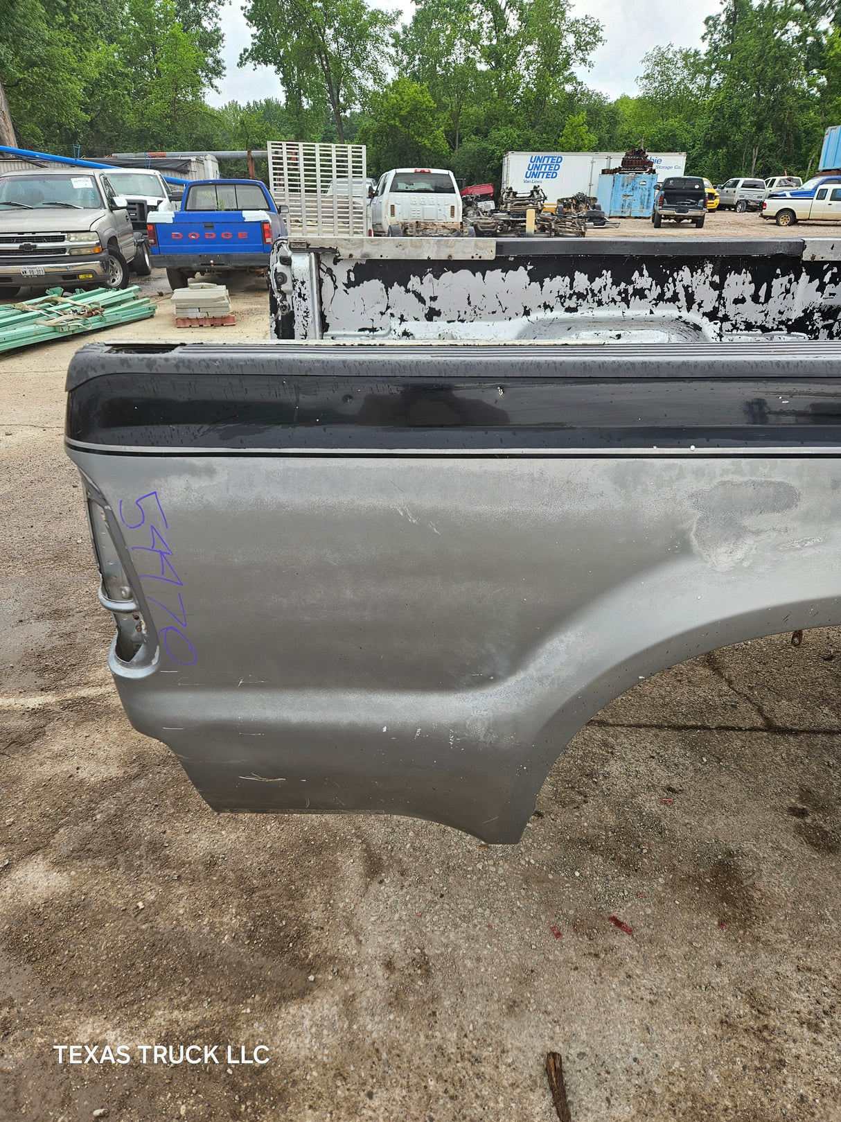 1999-2010 Ford Super Duty F250 F350 6' 9" Short Truck Bed