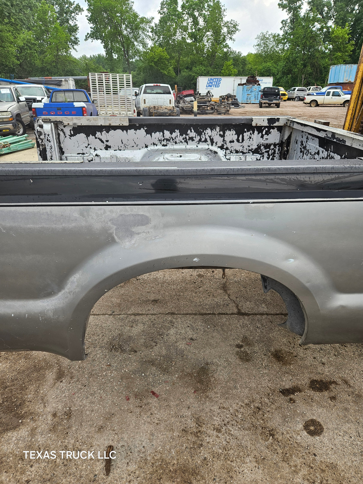 1999-2010 Ford Super Duty F250 F350 6' 9" Short Truck Bed