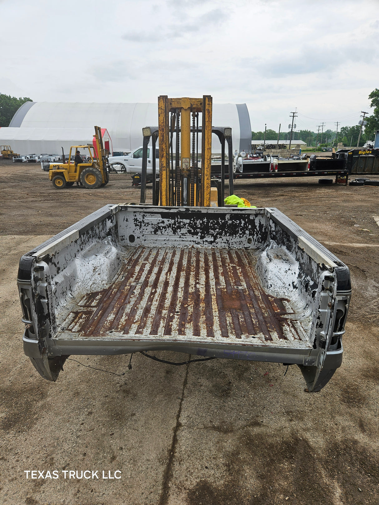 1999-2010 Ford Super Duty F250 F350 6' 9" Short Truck Bed