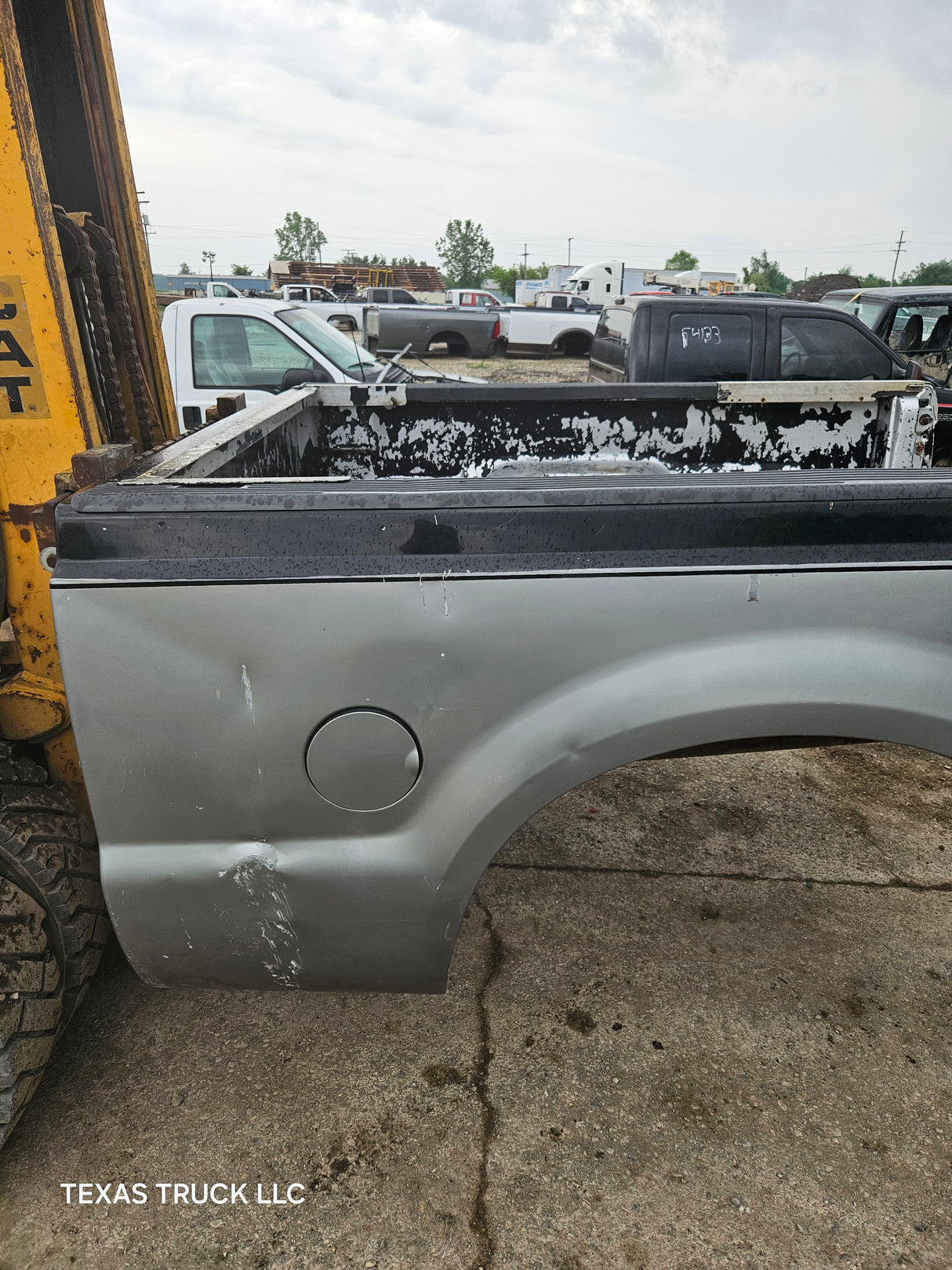 1999-2010 Ford Super Duty F250 F350 6' 9" Short Truck Bed