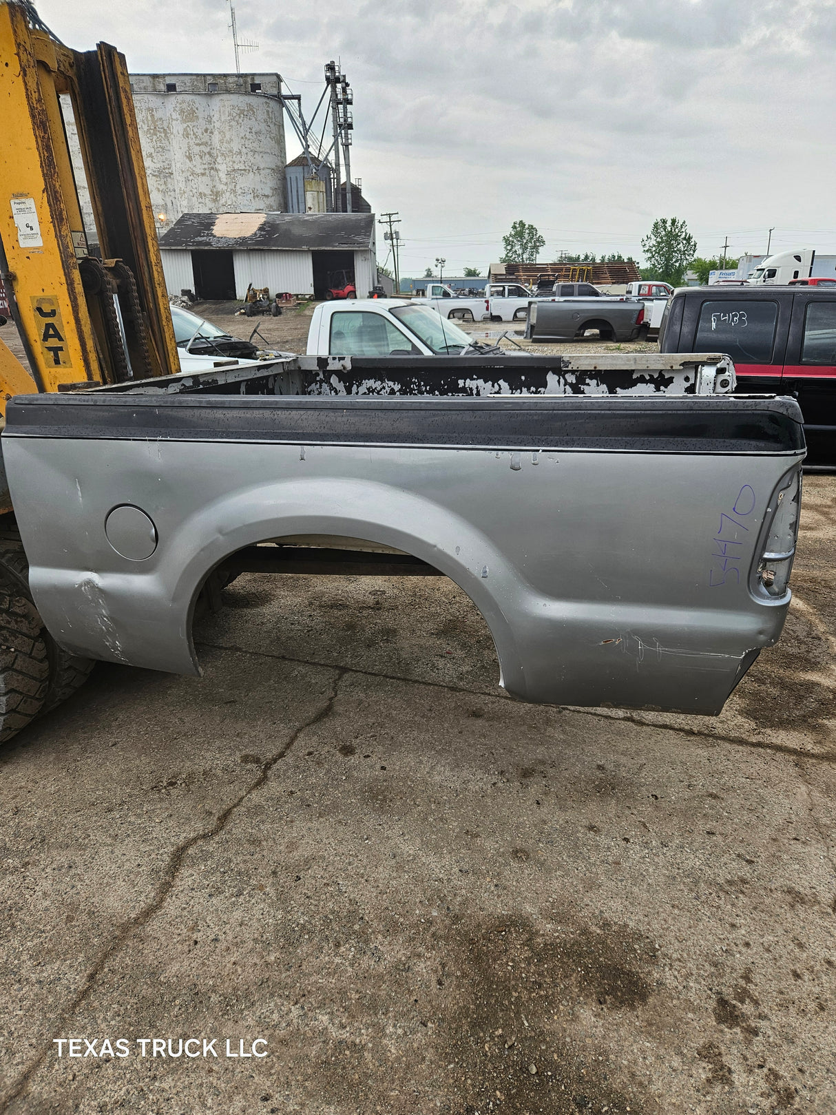 1999-2010 Ford Super Duty F250 F350 6' 9" Short Truck Bed