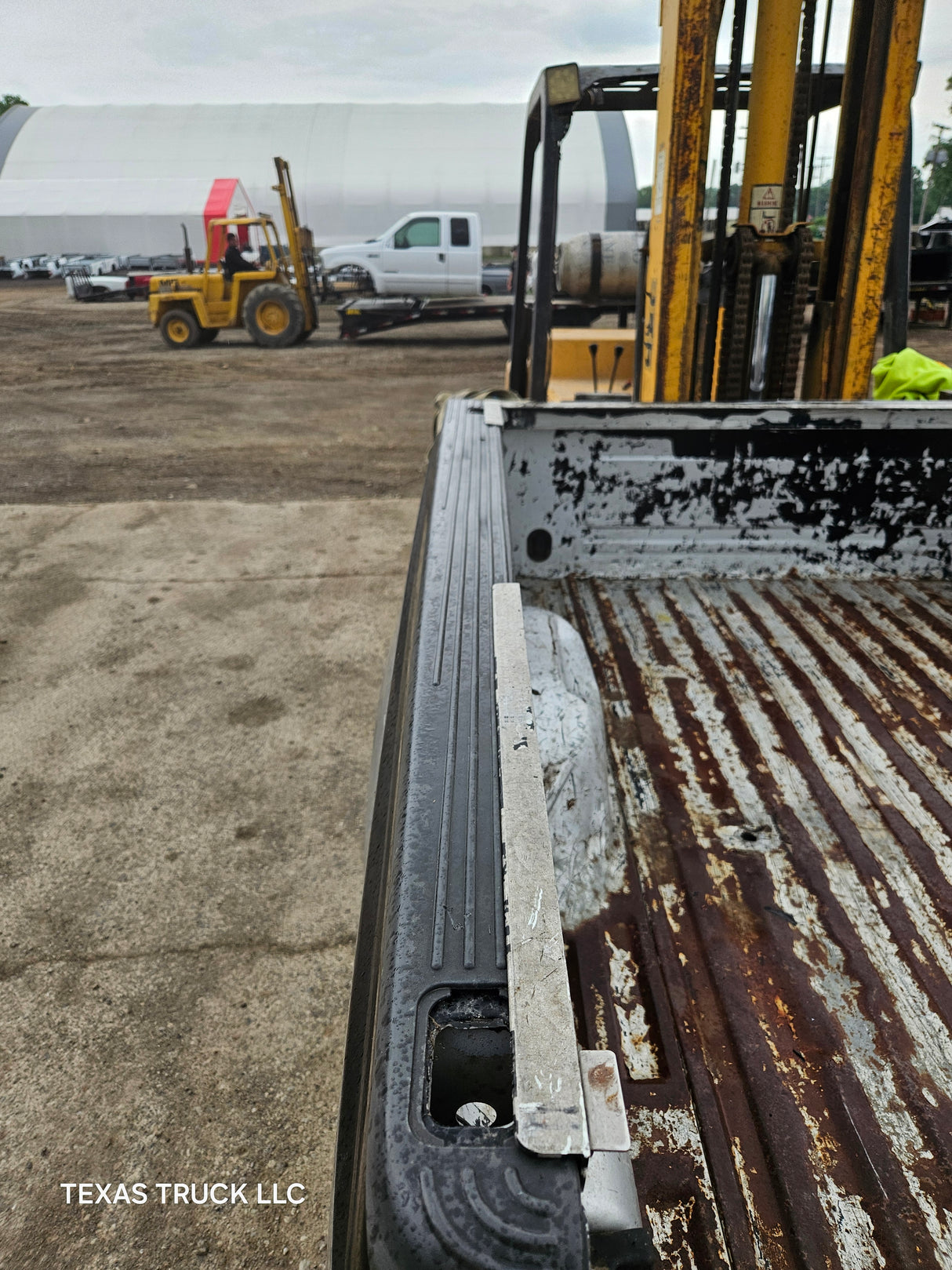 1999-2010 Ford Super Duty F250 F350 6' 9" Short Truck Bed