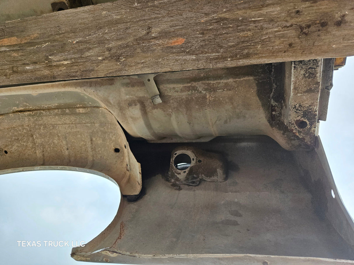 1999-2010 Ford Super Duty F250 F350 6' 9" Short Truck Bed