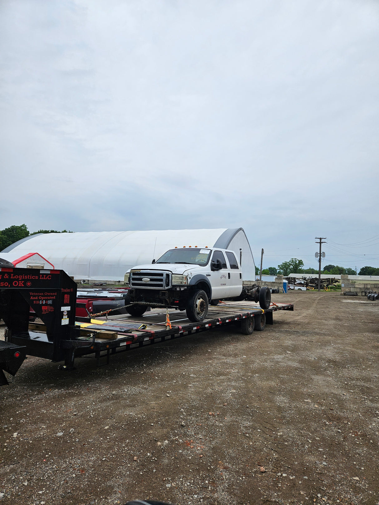 2006 Ford F-550 Crew Cab, Cab & Chassis Dual Rear Wheel - FULL PART OUT