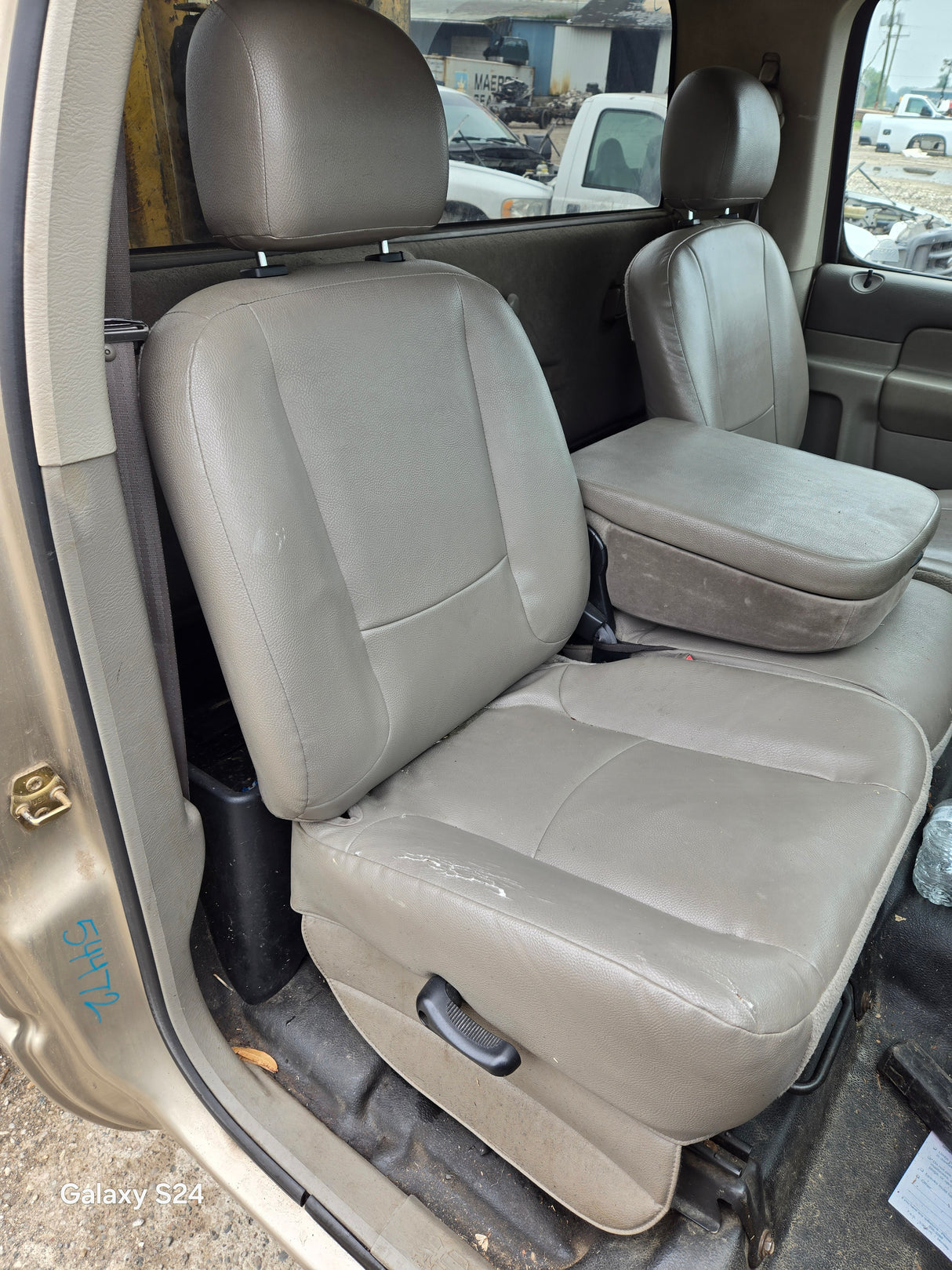 2003-2008 Dodge Ram 1500 2500 3500 4500 5500 3rd Gen Regular Cab 2 door cab