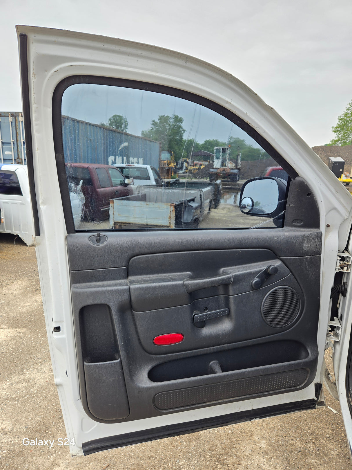 2003-2008 Dodge Ram 1500 2500 3500 4500 5500 3rd Gen Regular Cab 2 door cab