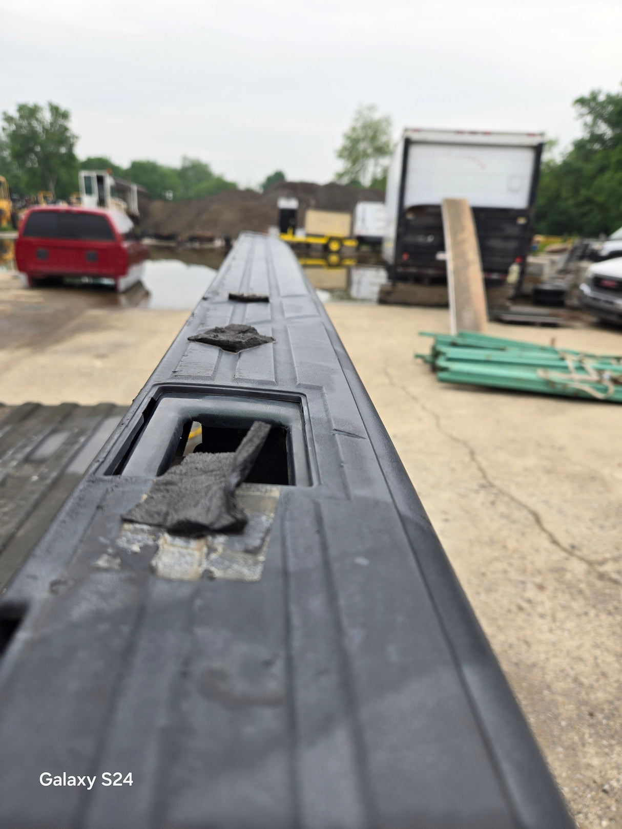 2007-2013 GMC Sierra 1500 5' 8" Short Truck Bed