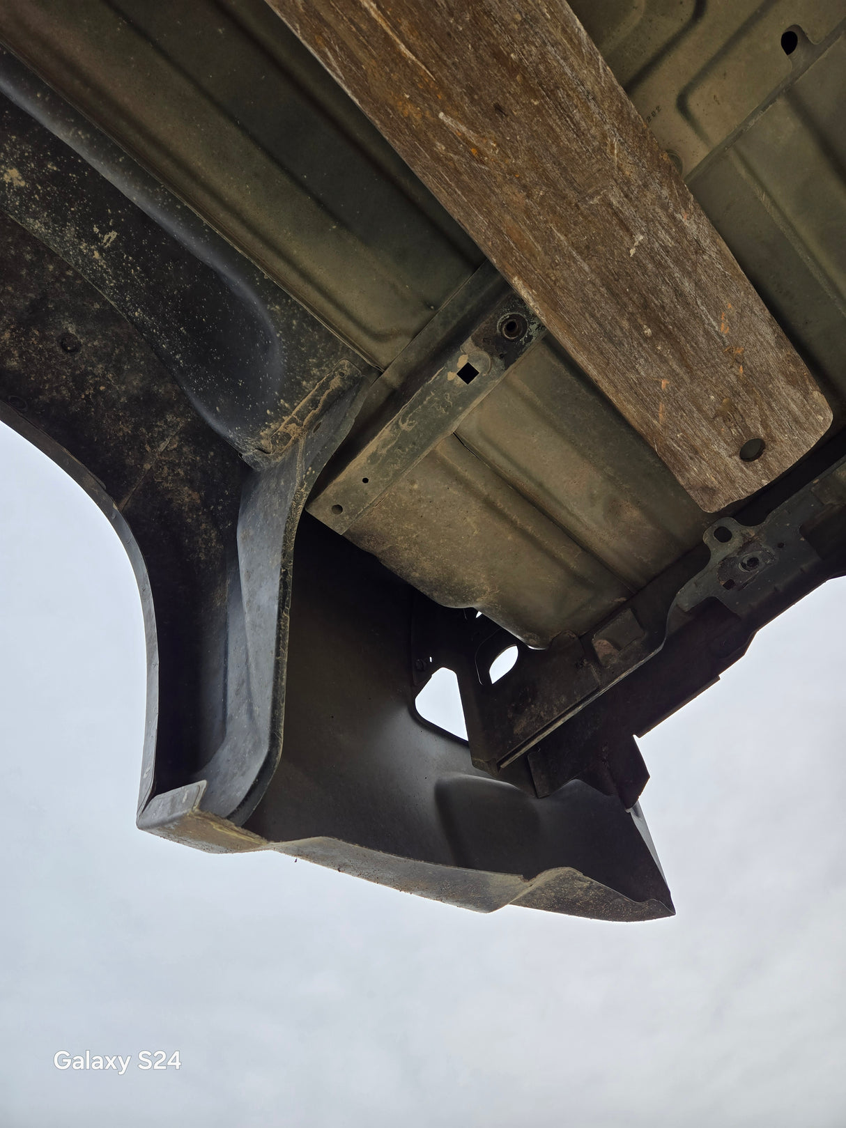 2007-2013 GMC Sierra 1500 5' 8" Short Truck Bed