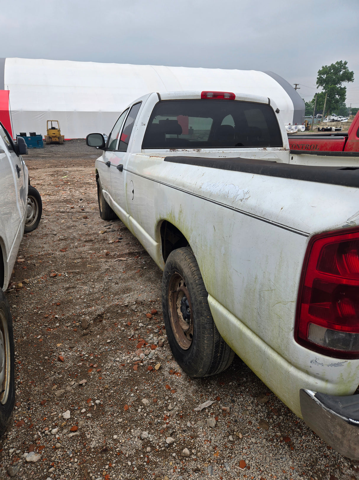 2004 Dodge Ram 1500 Crew Cab 8' Long Bed 2wd - FULL PART OUT