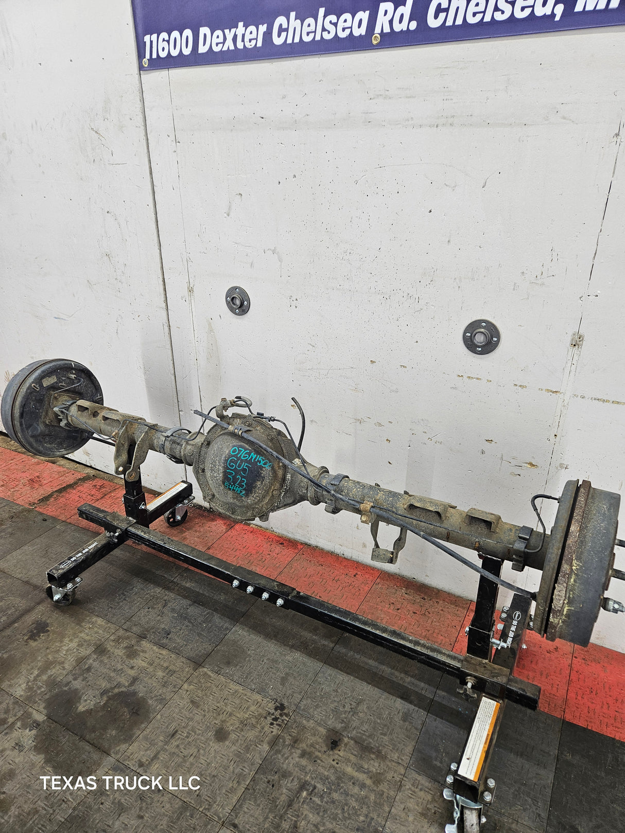 2005-2007 Chevrolet Silverado GMC Sierra 1500 3.23 Rear Axle GU5