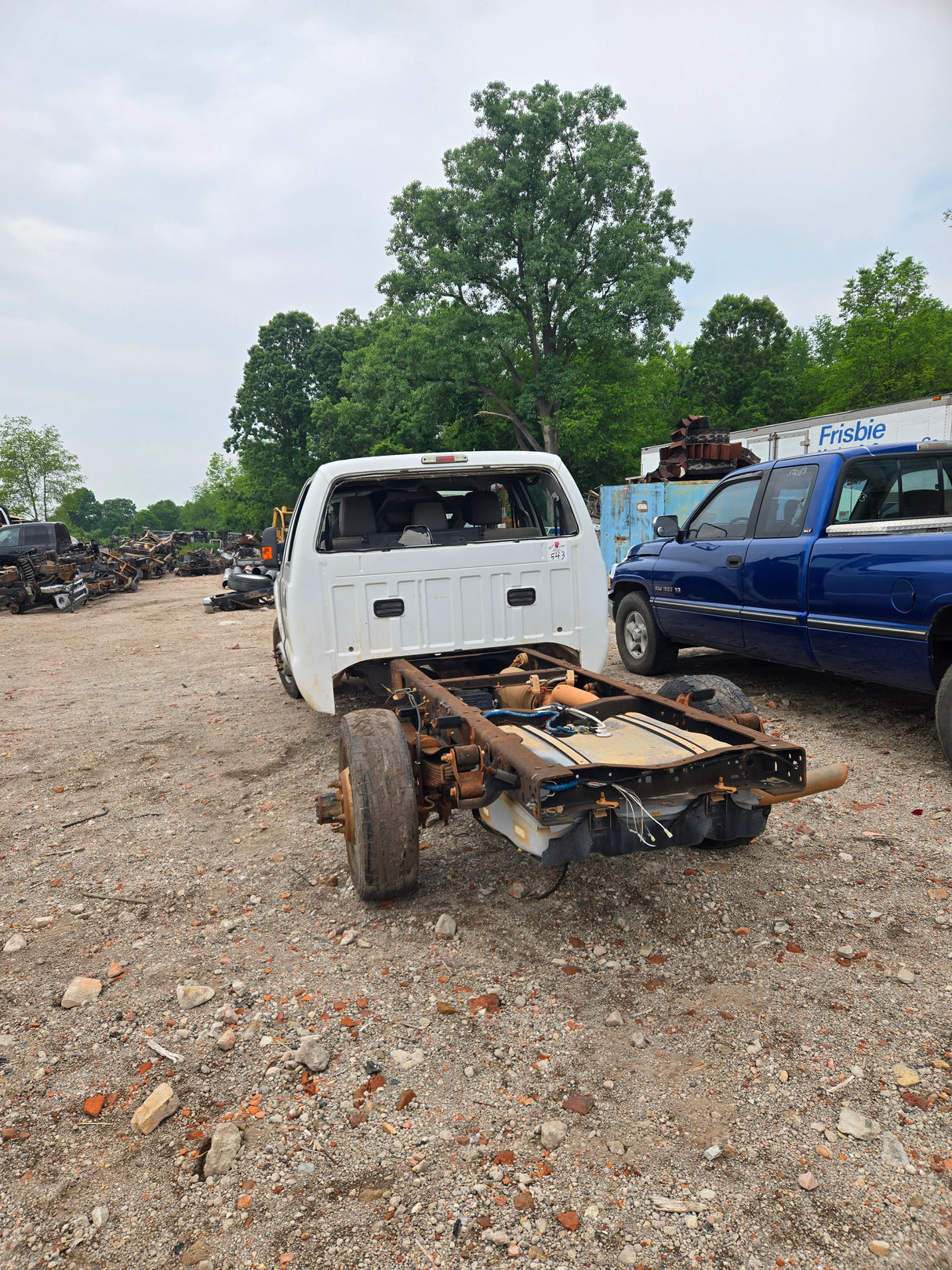 2012 Ford F-350 Super Duty Crew Cab, Cab and Chassis Dual Rear Wheel 2wd - FULL PART OUT