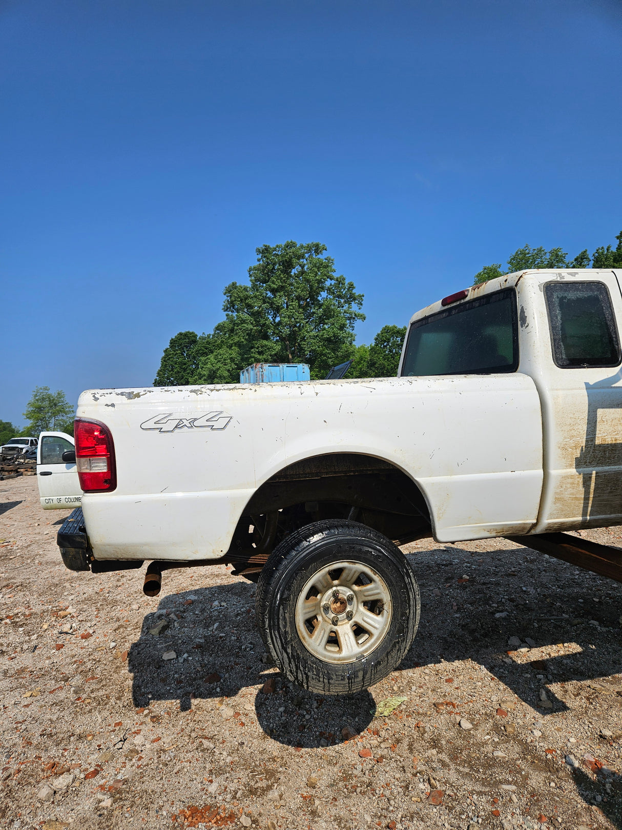 2007 Ford Ranger Extended Cab 6' Short Bed 4x4 - FULL PART OUT
