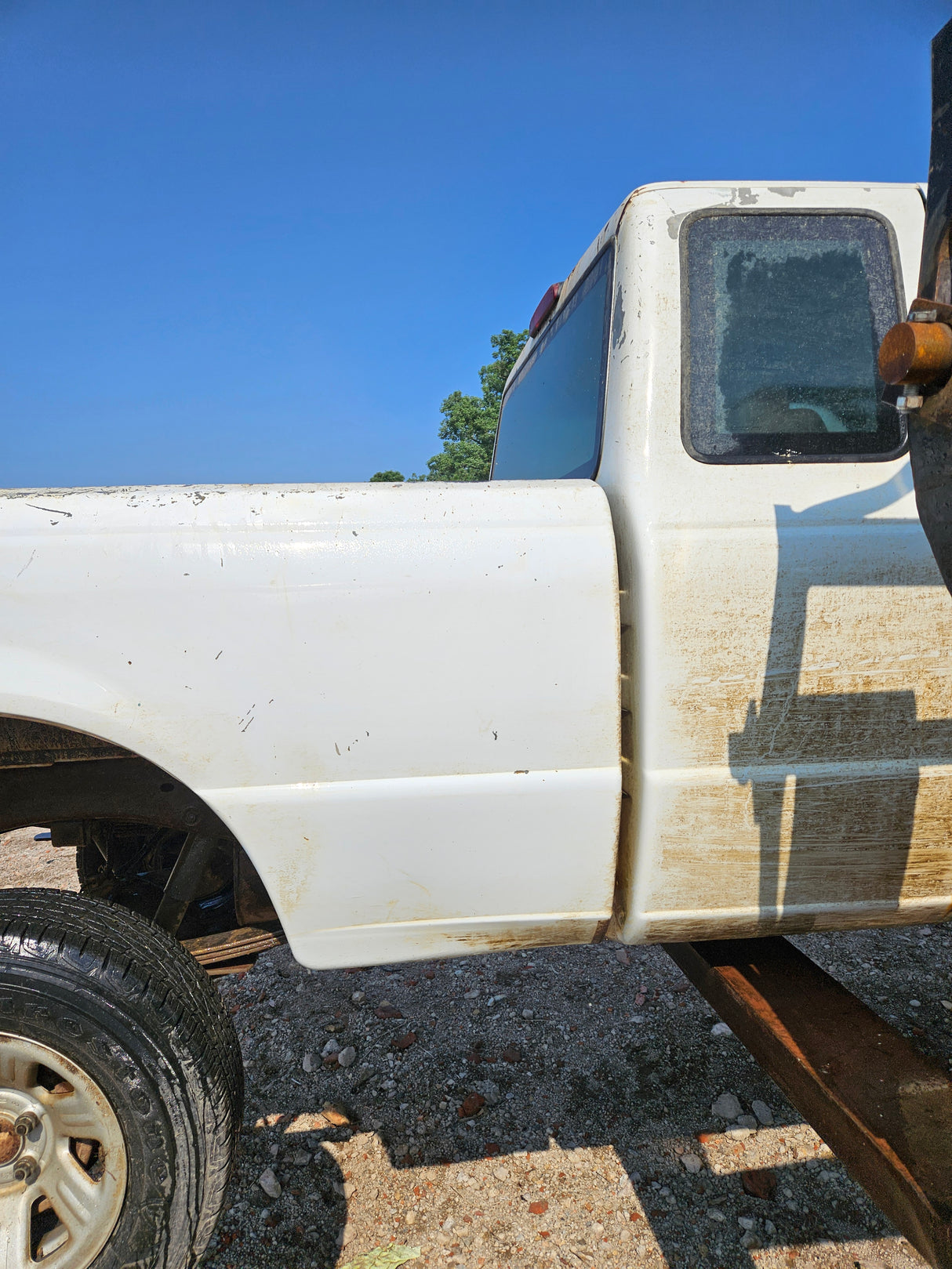 2007 Ford Ranger Extended Cab 6' Short Bed 4x4 - FULL PART OUT
