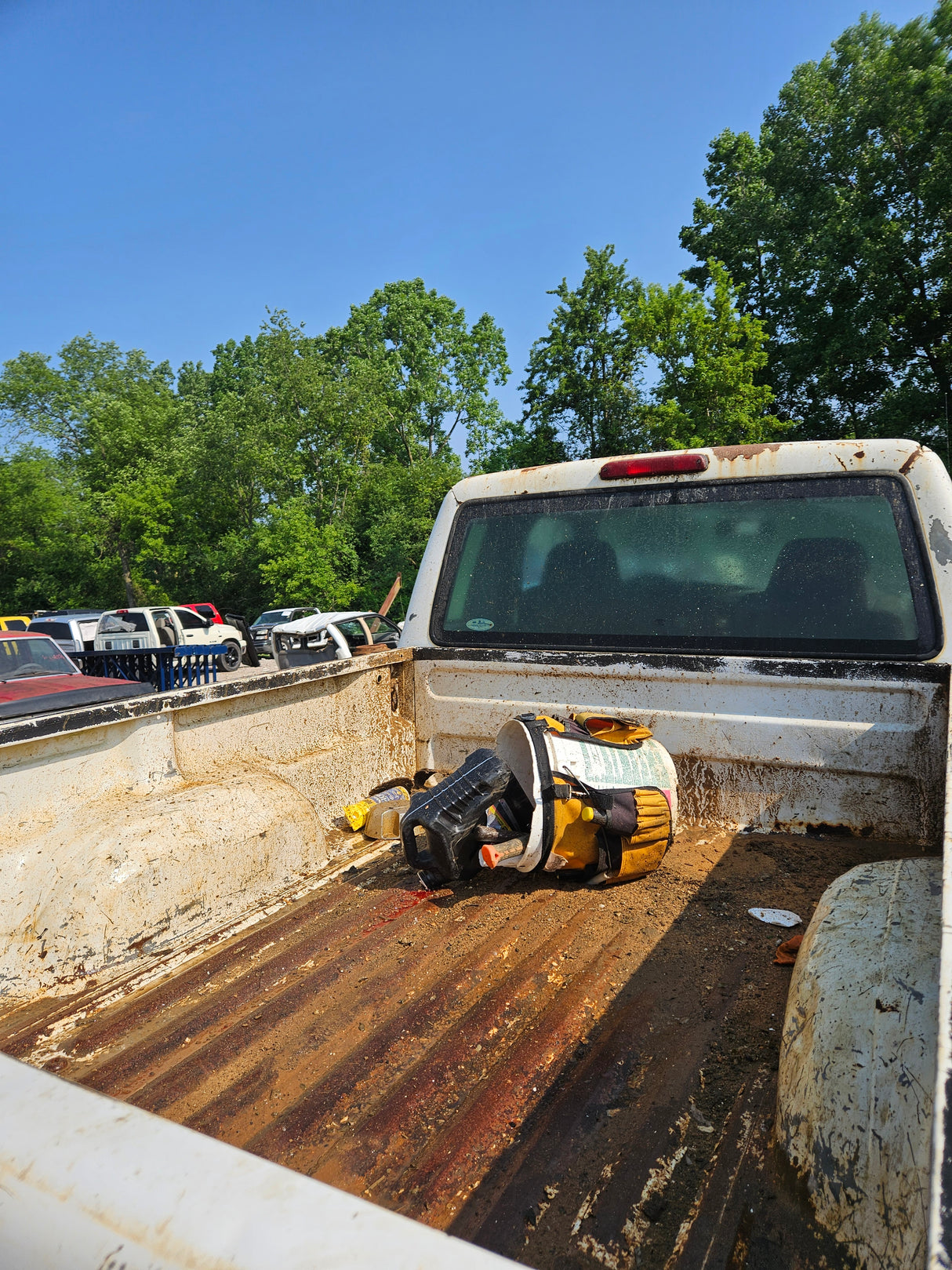 2007 Ford Ranger Extended Cab 6' Short Bed 4x4 - FULL PART OUT