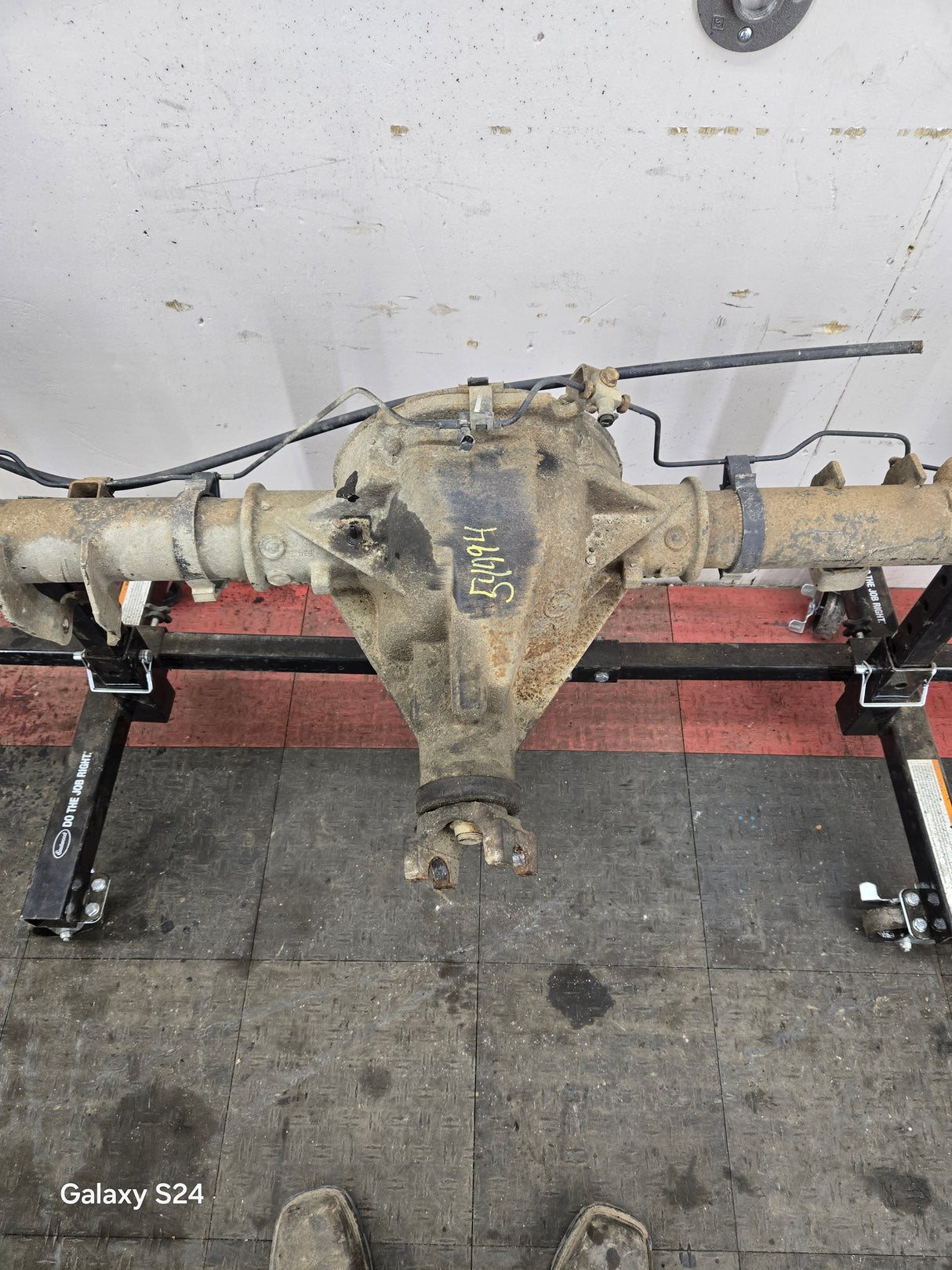 2005-2007 Chevrolet Silverado GMC Sierra 1500 3.23 Rear Axle