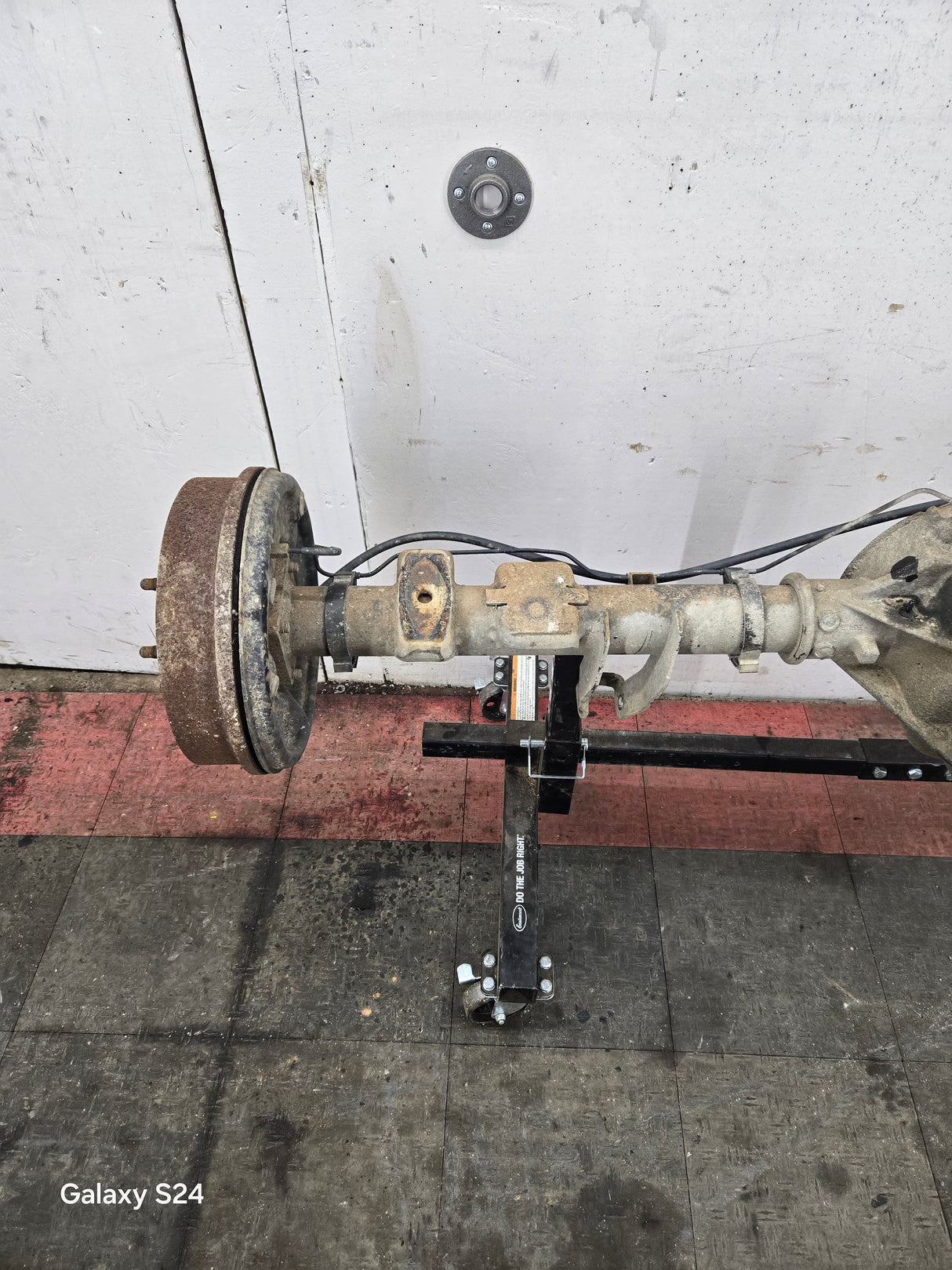 2005-2007 Chevrolet Silverado GMC Sierra 1500 3.23 Rear Axle