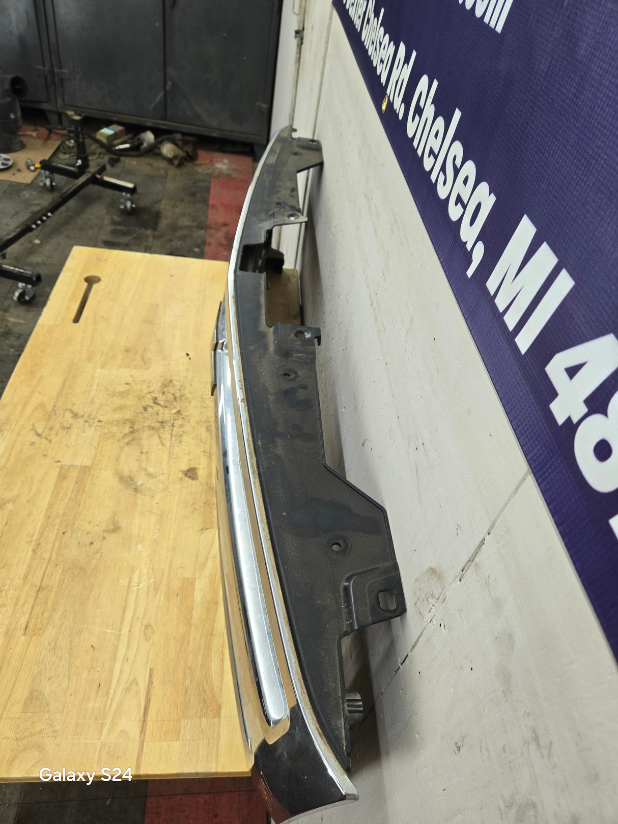 2007-2013 Chevrolet Silverado 1500 Chrome Grille