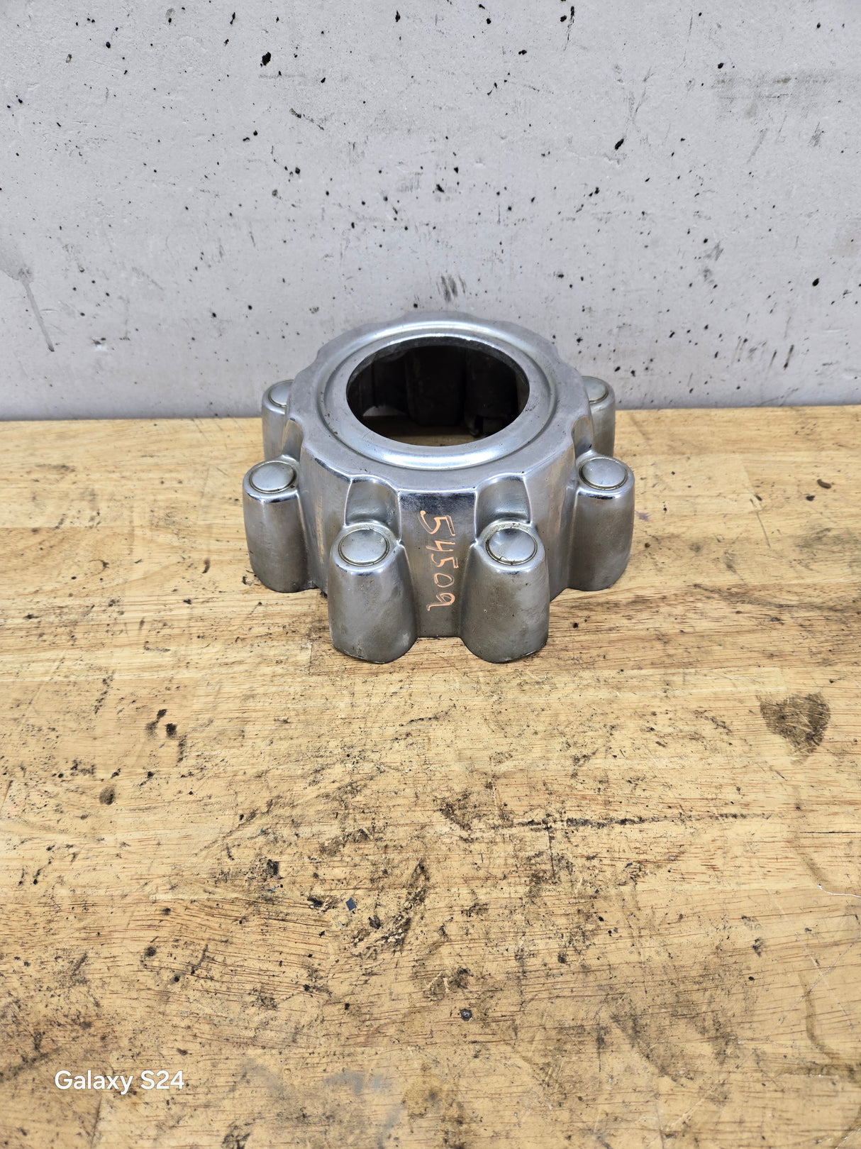 1999-2007 Ford Super Duty F250 F350 Chrome Front Hub Cap 4wd Center Cap SRW 8 LUG