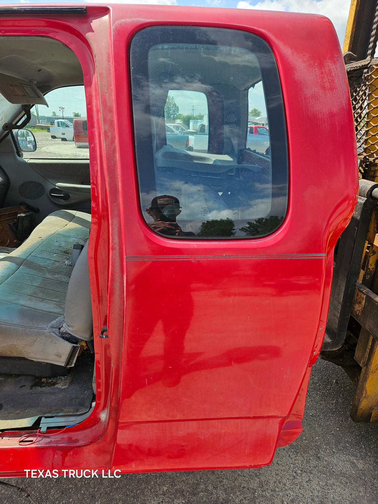 1997-2003 Ford F150 Extended Cab truck cab 3 door