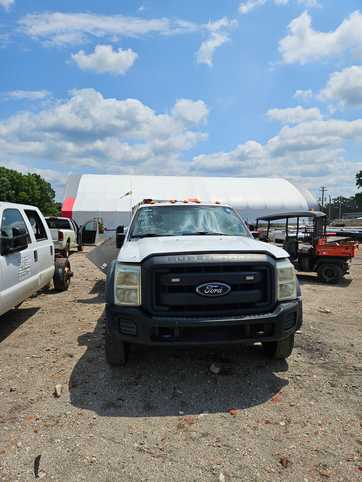 2016 Ford F-550 Super Duty Regular Cab Cab and Chassis 6.8L V10 Gas Dual Rear Wheel - FULL PART OUT