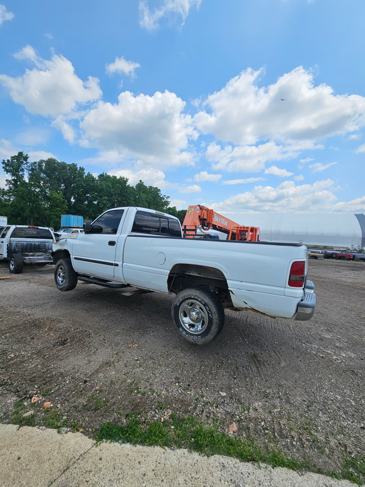 2001 Dodge Ram 1500 Regular Cab Long Bed - FULL PART OUT Rust Free