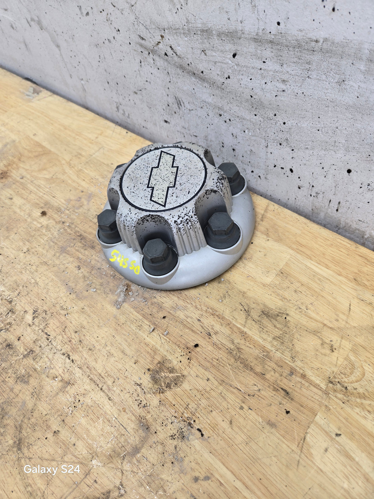 1999-2014 OEM Chevrolet Silverado  Wheel Center Hub Cap Lug Cover 9596661