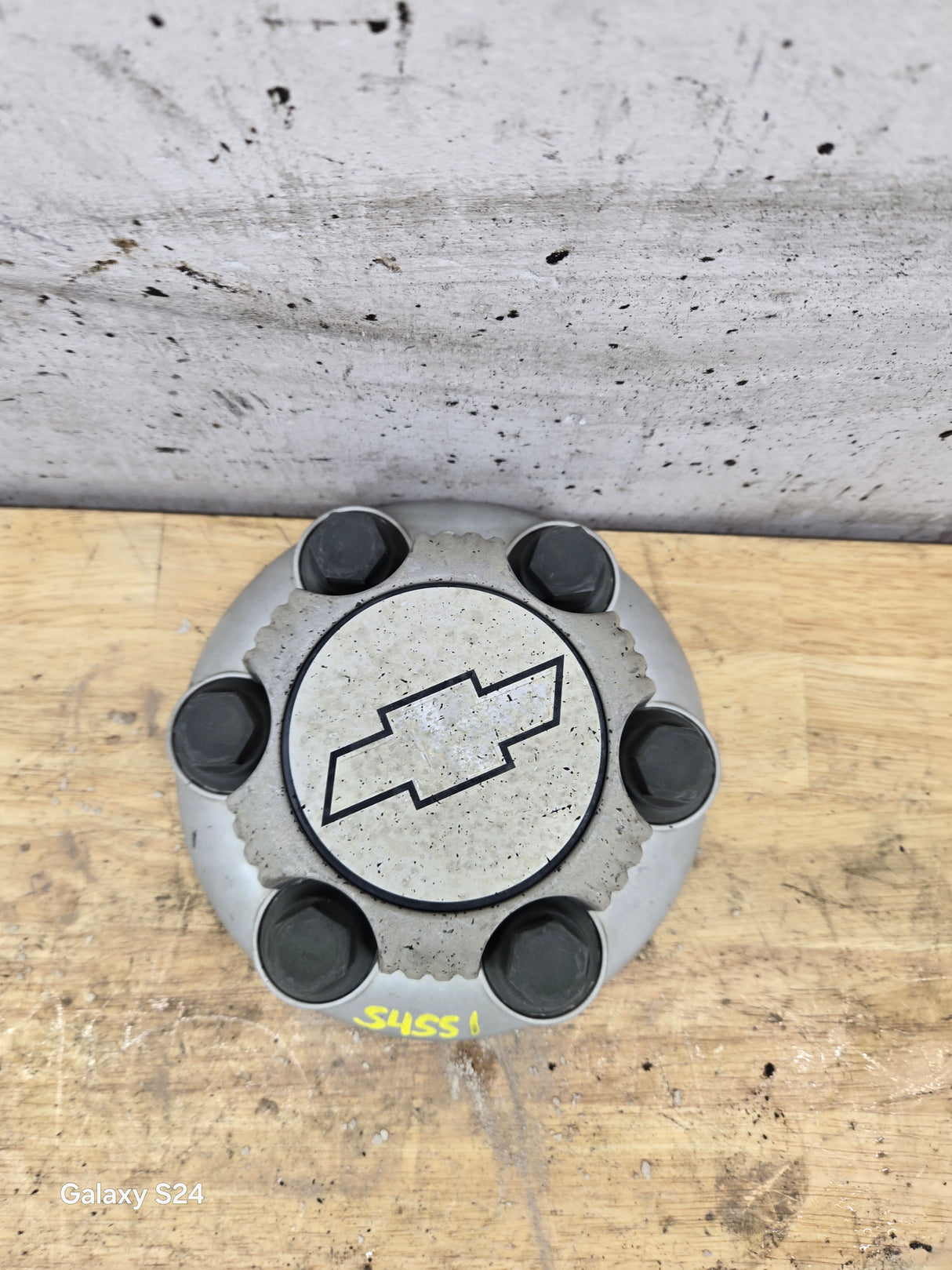 1999-2014 OEM Chevrolet Silverado  Wheel Center Hub Cap Lug Cover 9596661