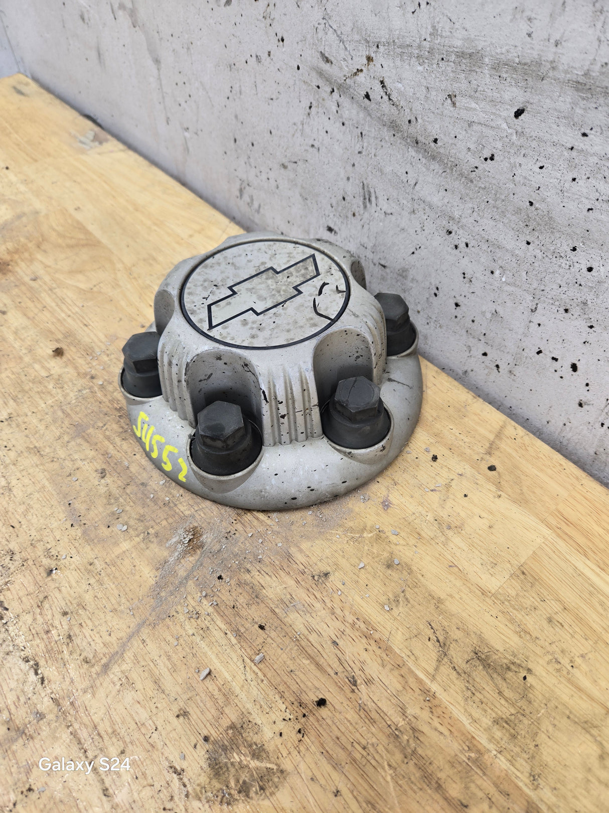 1999-2014 OEM Chevrolet Silverado  Wheel Center Hub Cap Lug Cover 9596661