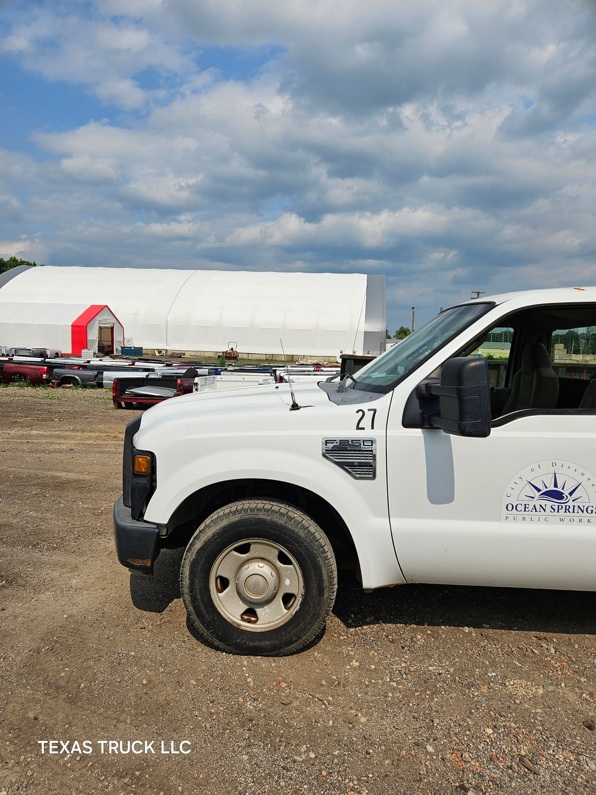 2008 Ford F-250 Regular Cab Long Bed Super Duty 5.4L triton - FULL PART OUT